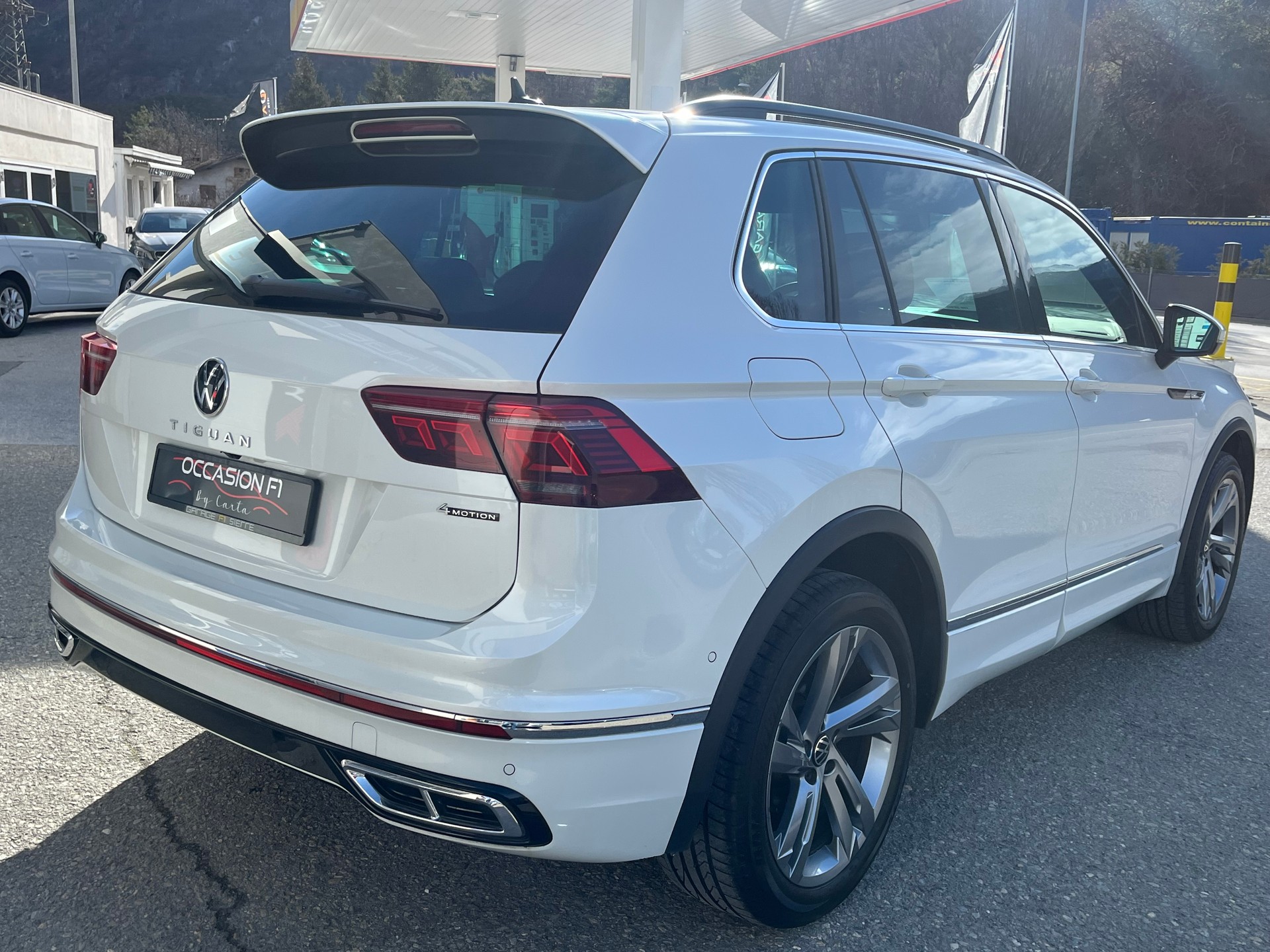 VW Tiguan 2.0 TDI SCR R-Line 4Motion DSG-showroom-element-3