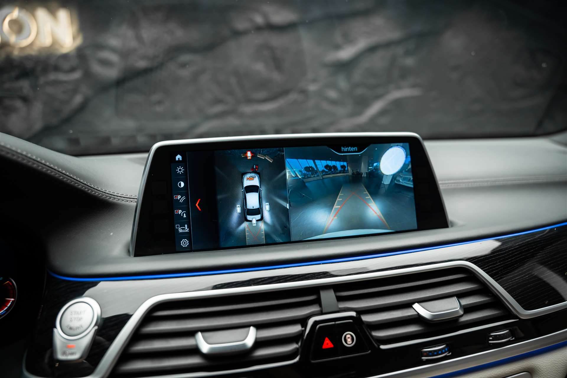 BMW BMW 730d xDrive M Sport Steptronic *Excl. Leder Elfenbein*-image-29