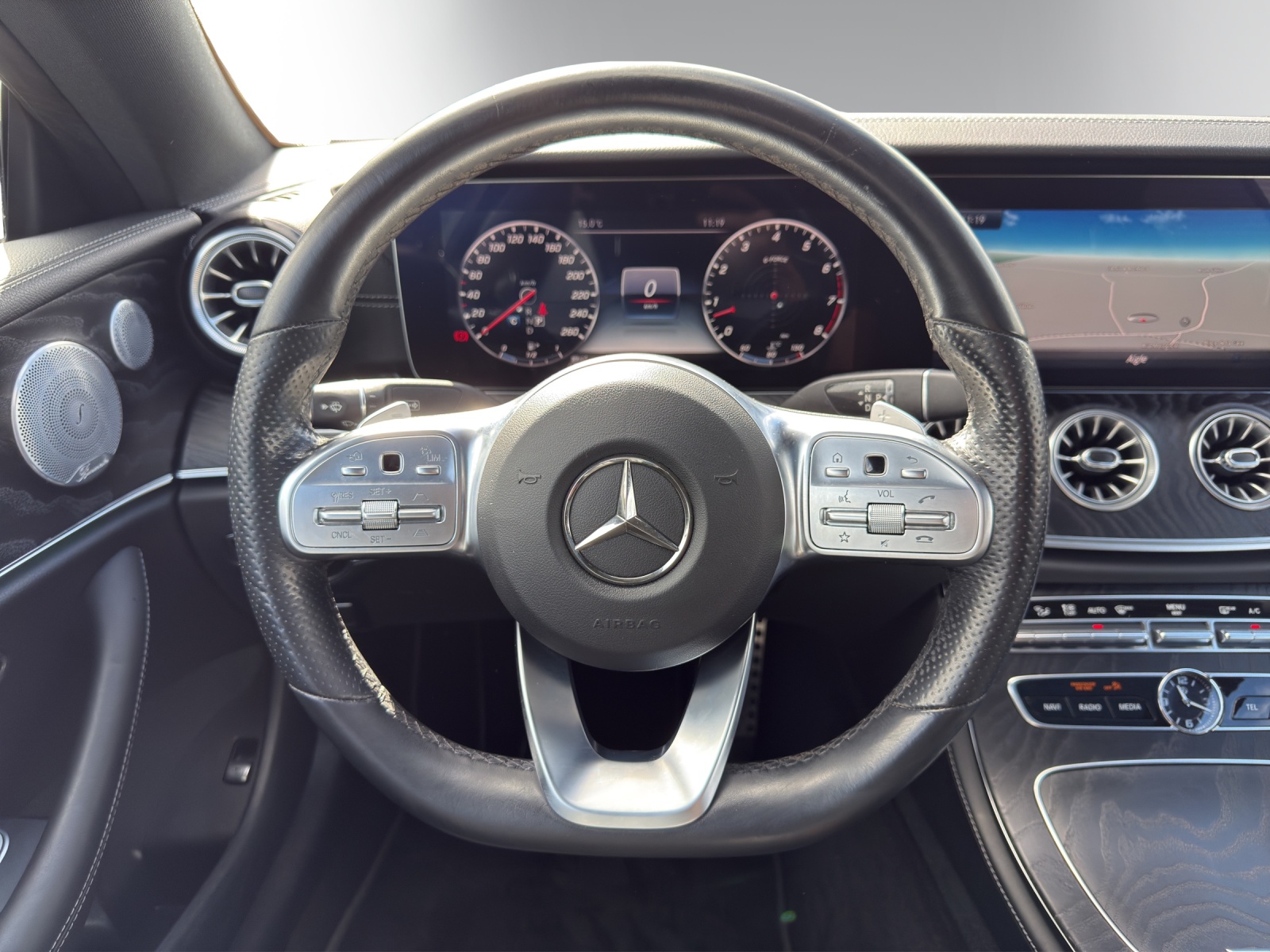 Image MERCEDES-BENZ E-450 E 450 AMG Line 4 Matic