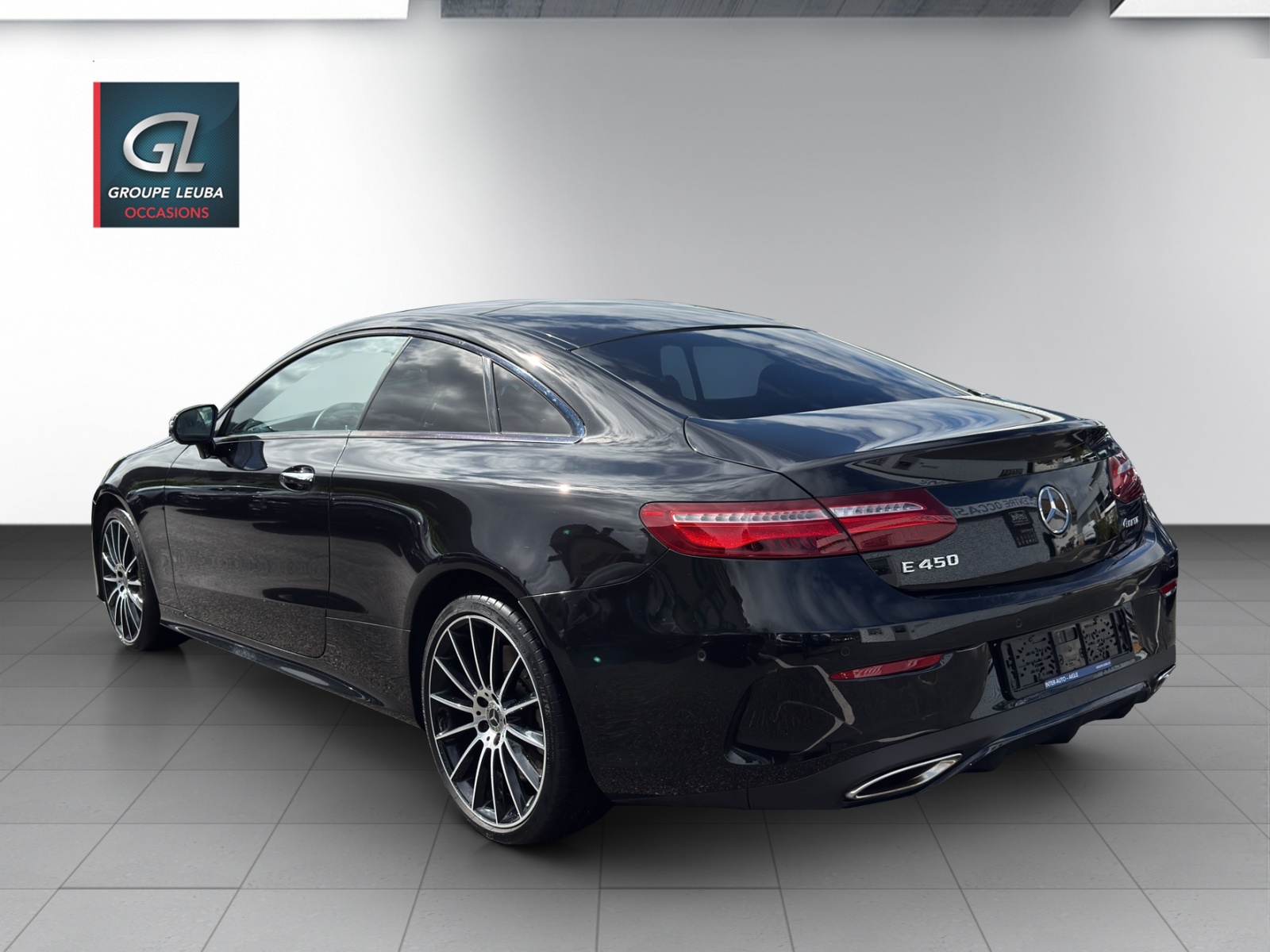 Image MERCEDES-BENZ E-450 E 450 AMG Line 4 Matic