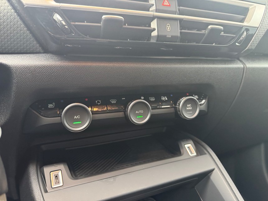 CITROEN C4 1.2 Hybrid You+-image-13