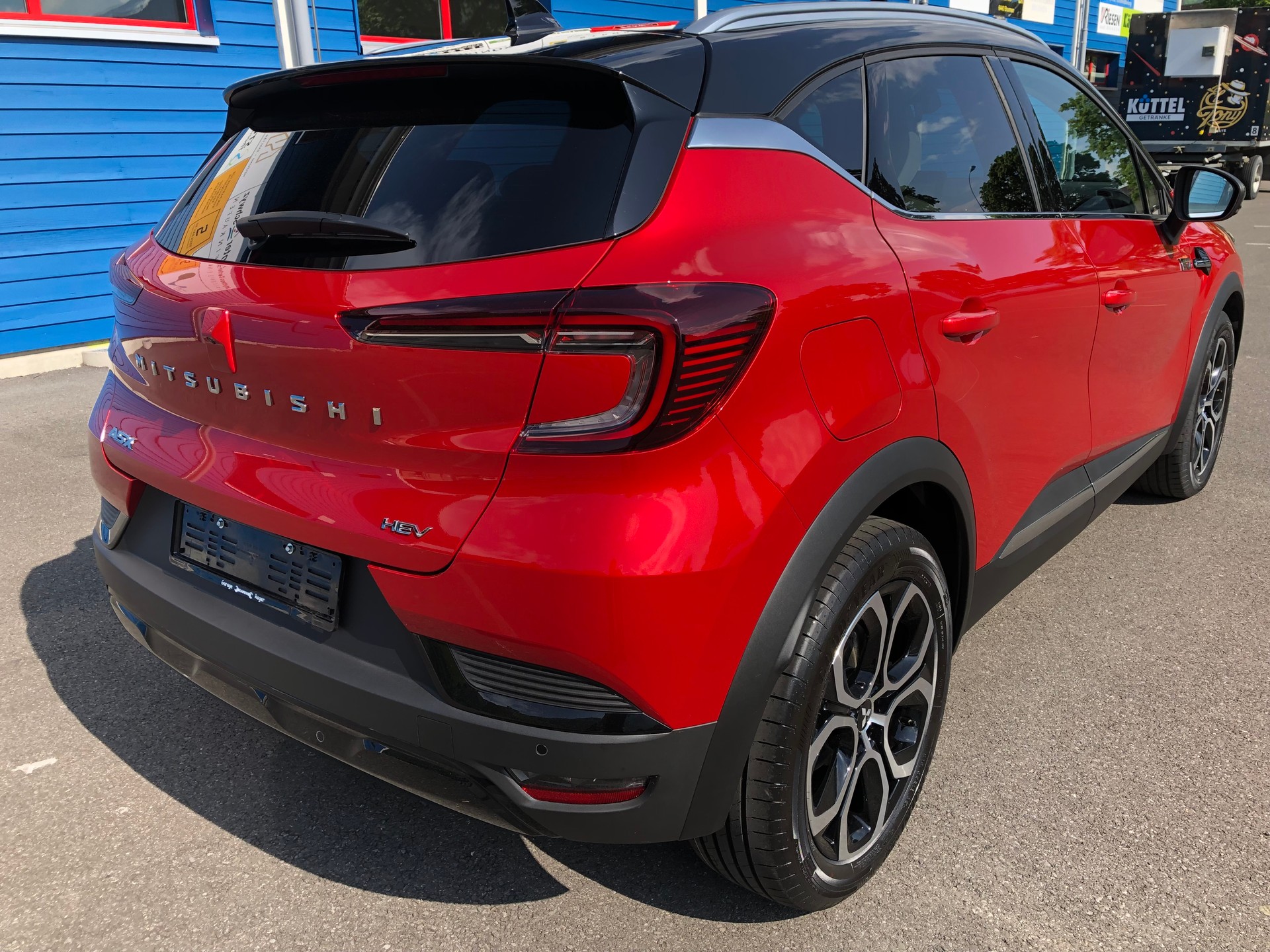 MITSUBISHI ASX 1.6 HEV Intense-showroom-element-2