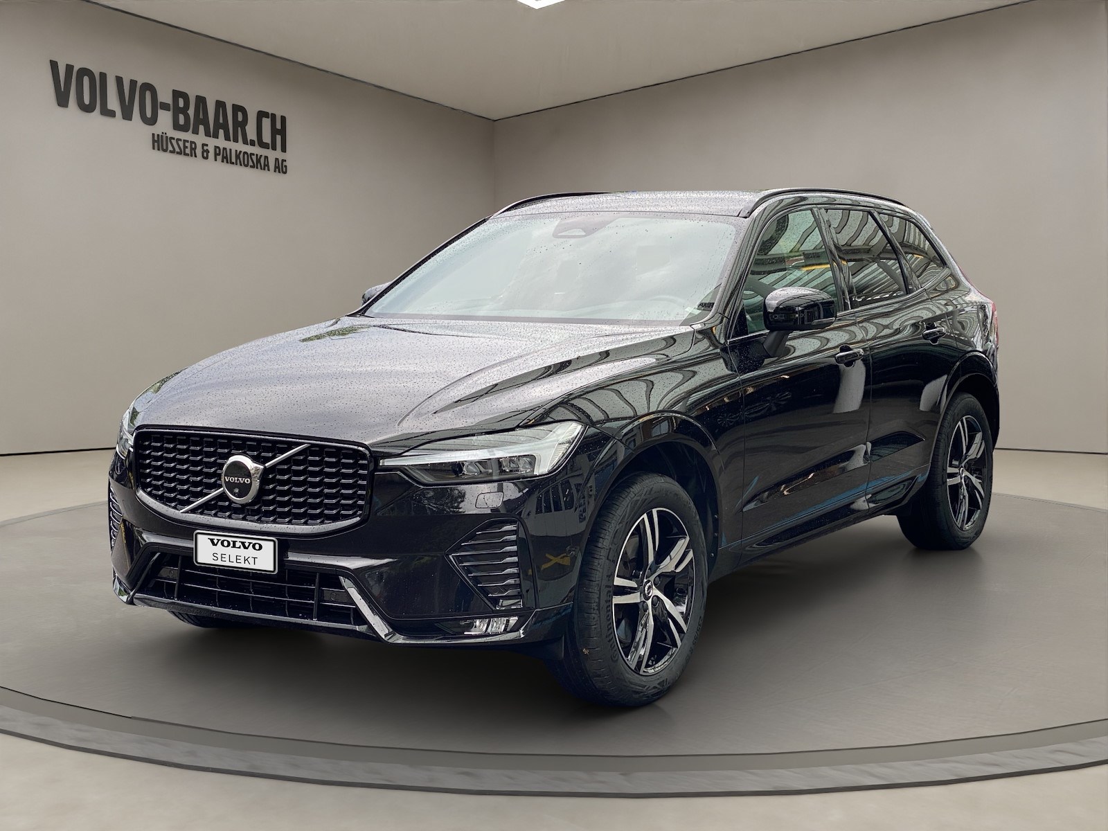 VOLVO XC60 2.0 B4 MH R-Design AWD