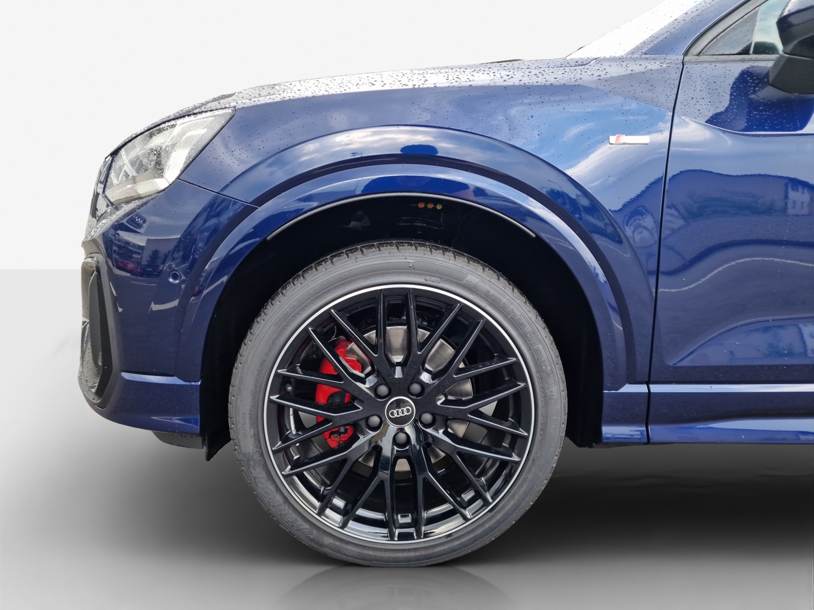 AUDI Q2 40 TFSI S line Attraction quattro S-tronic-image-15