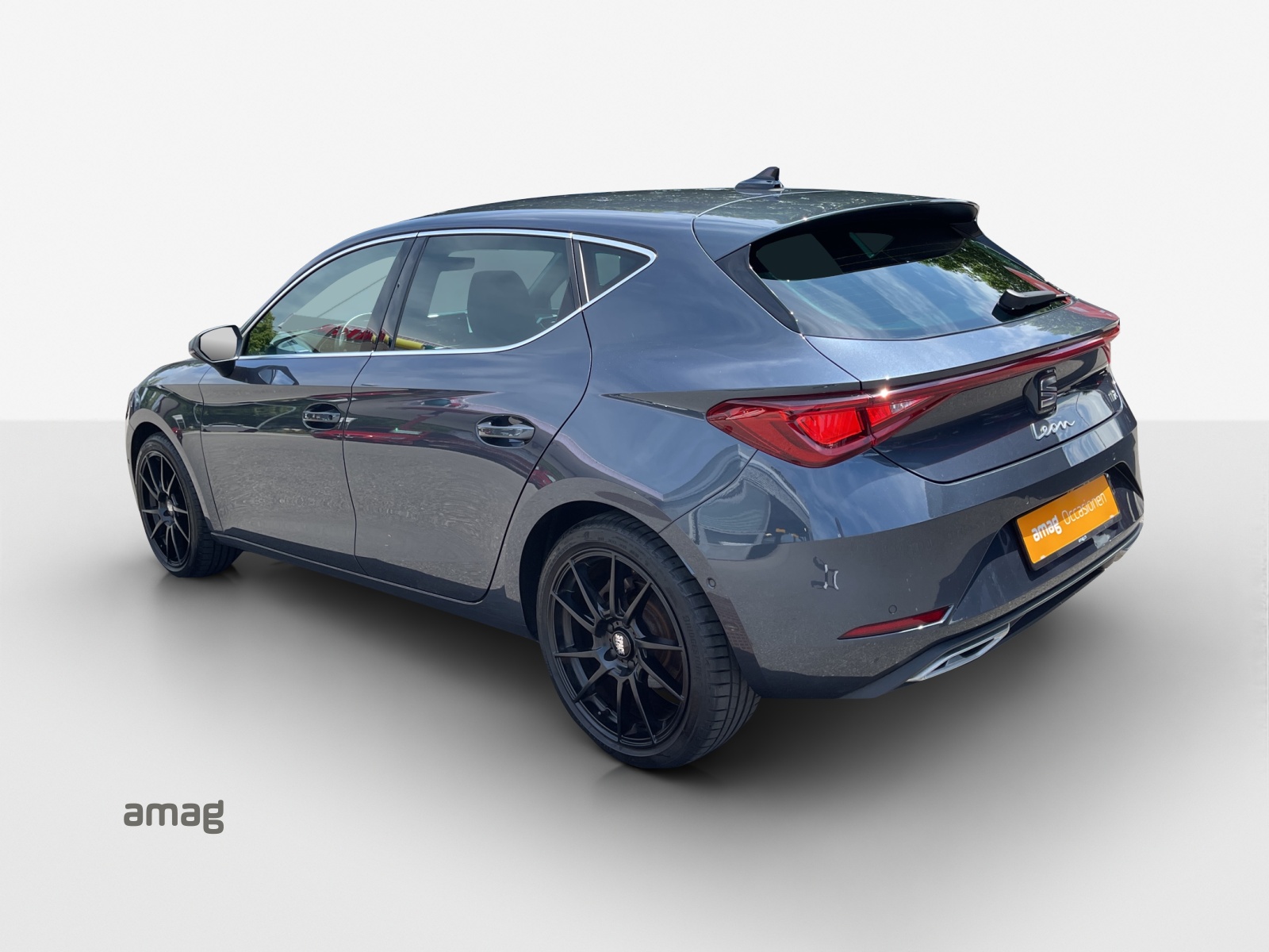 SEAT Leon 1.5 eTSI mHEV DSG FR-showroom-element-2