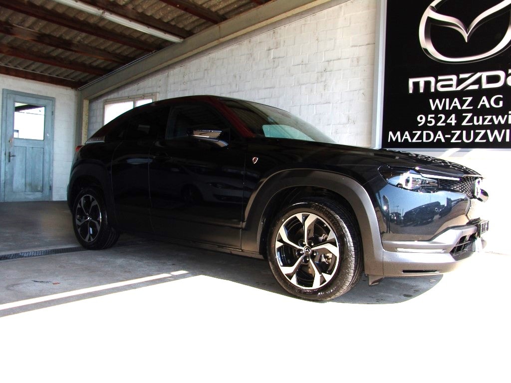 MAZDA MX-30 e-Skyactiv (SUV / GelÃ¤ndewagen)