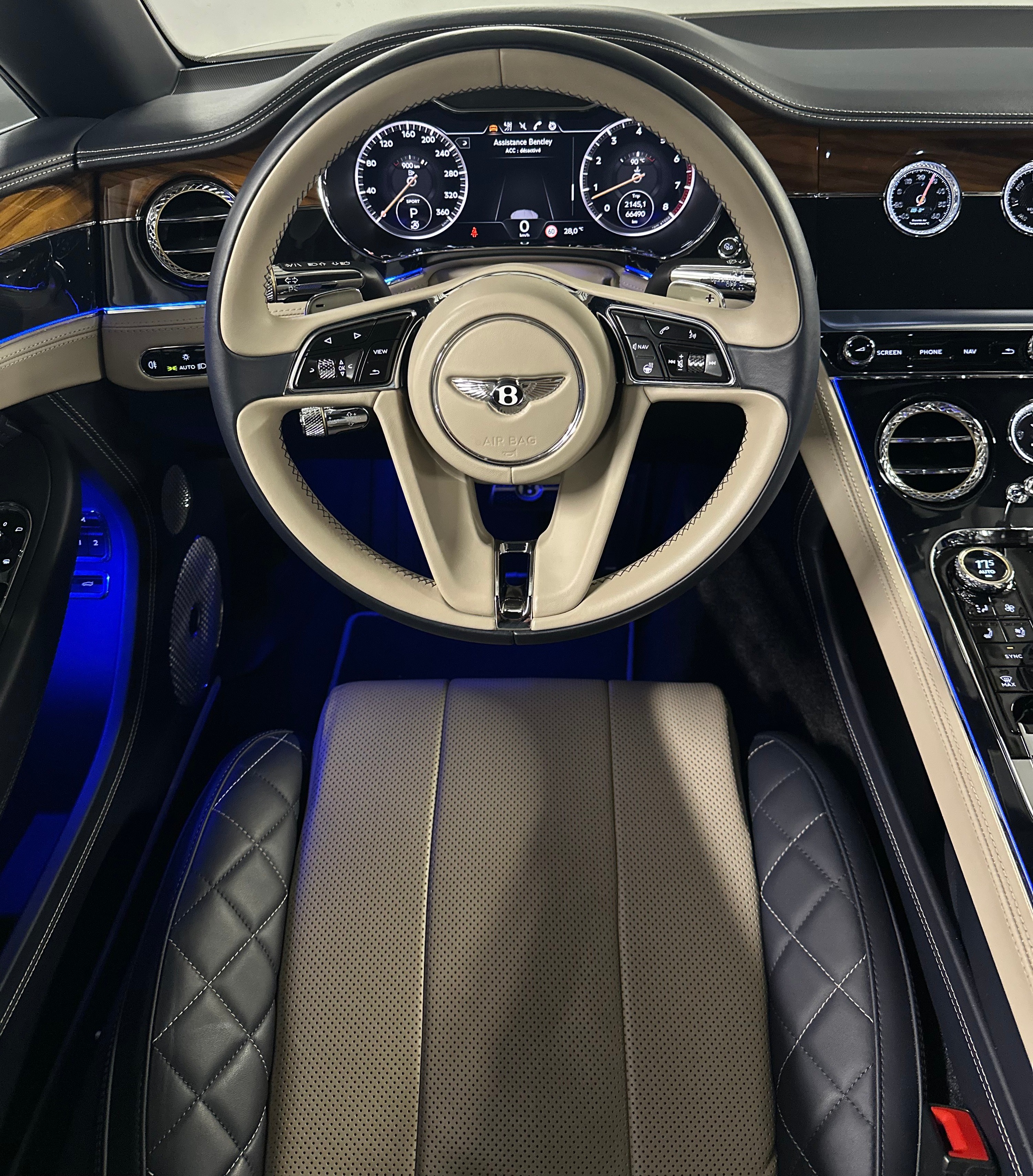 Image BENTLEY CONTINENTAL GT W12 First Edition