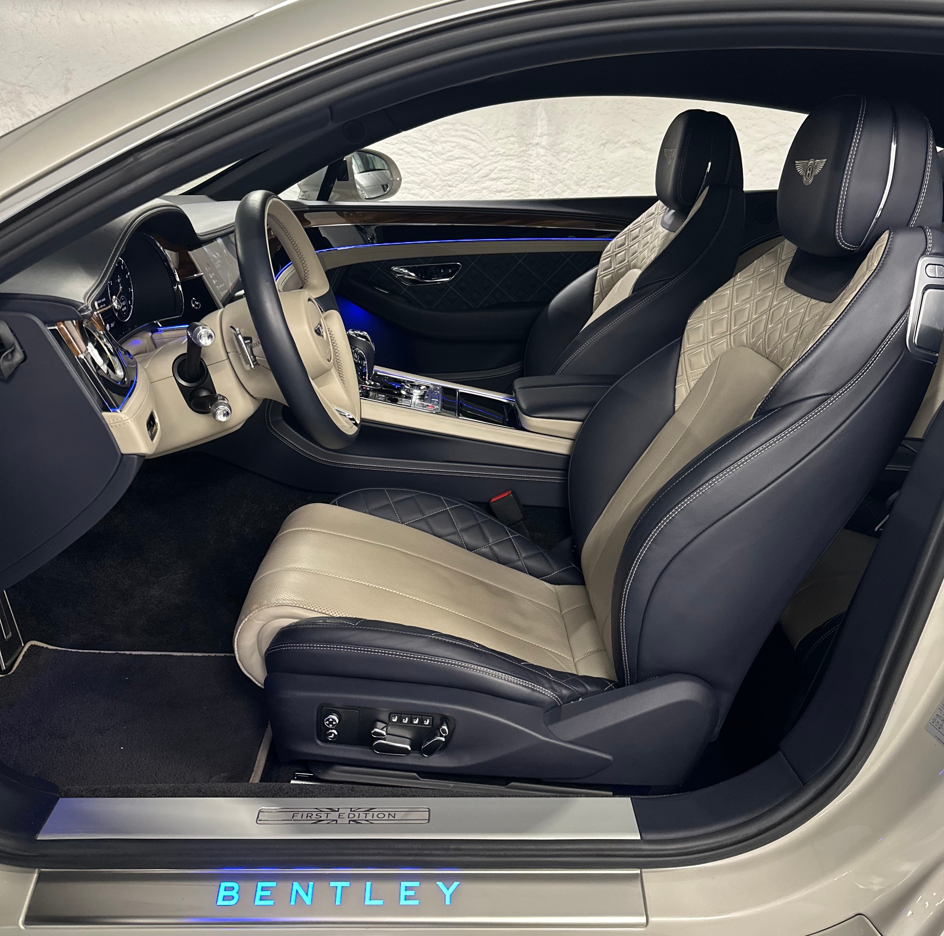 Image BENTLEY CONTINENTAL GT W12 First Edition