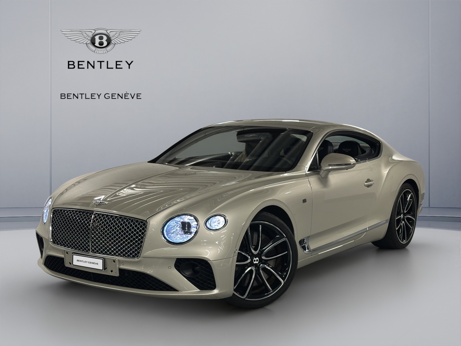 Photo BENTLEY CONTINENTAL GT W12 First Edition