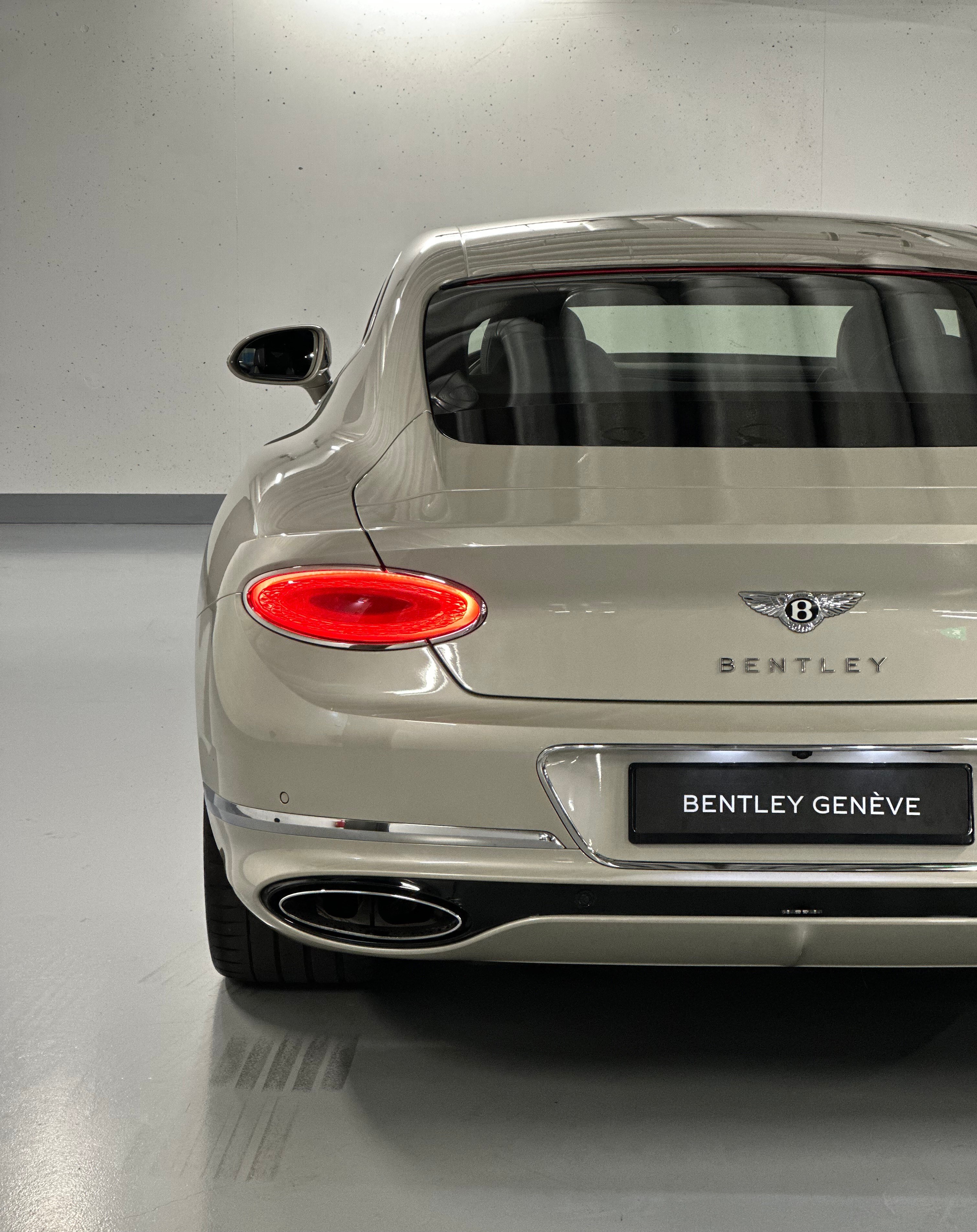 Image BENTLEY CONTINENTAL GT W12 First Edition