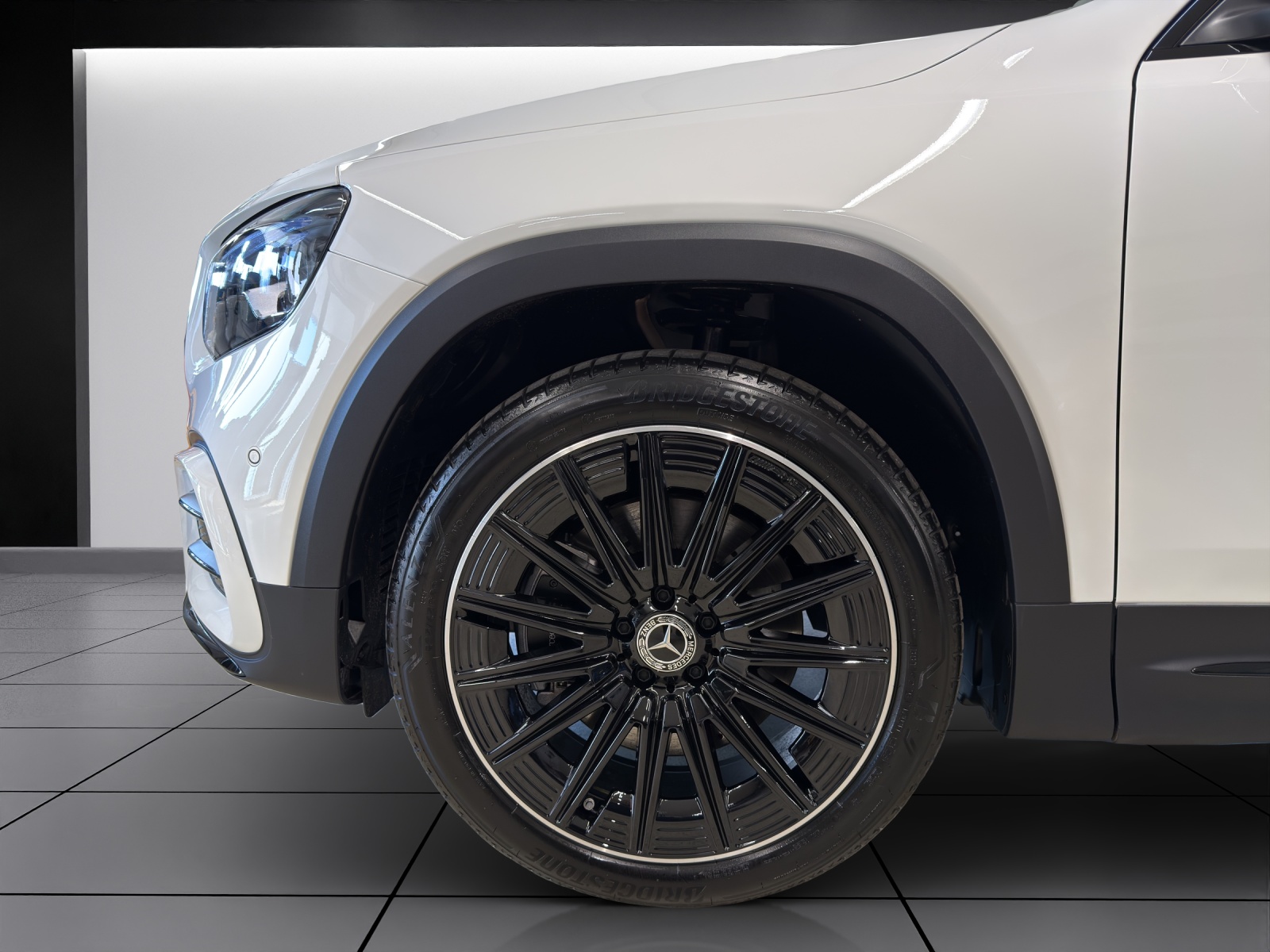 Image MERCEDES-BENZ GLB-250 GLB 250 4Matic 8G-Tronic