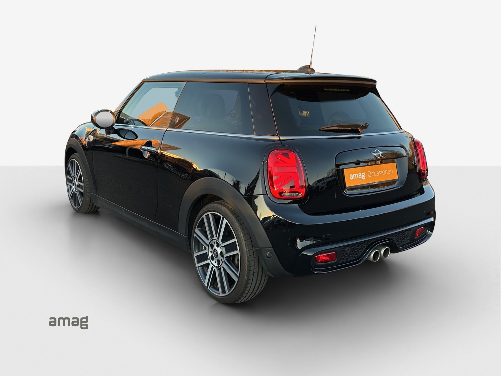 MINI Mini Cooper S Steptronic DKG-showroom-element-2