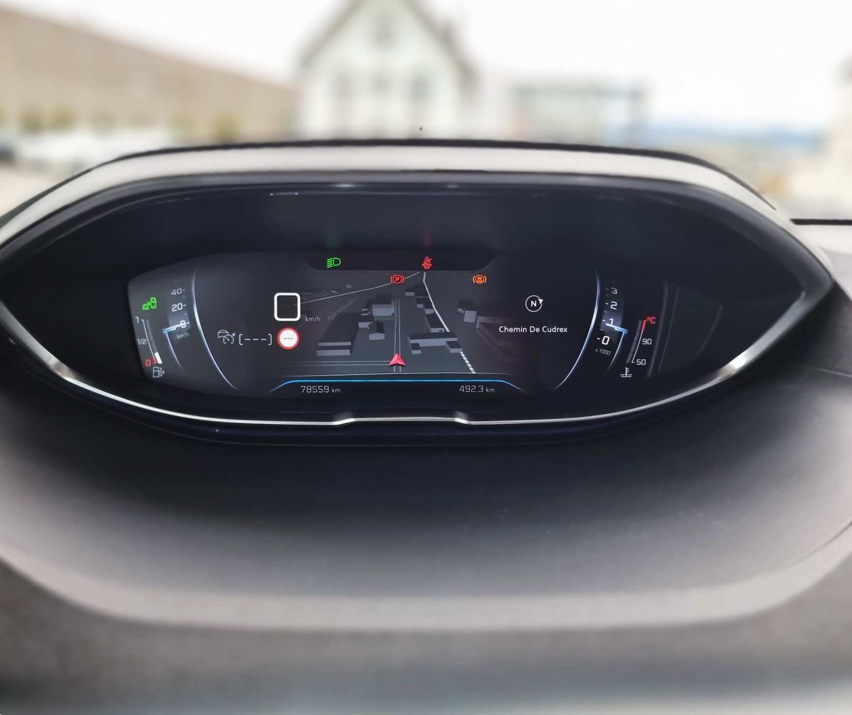 PEUGEOT 3008 1.2 PureTech Access-image-12