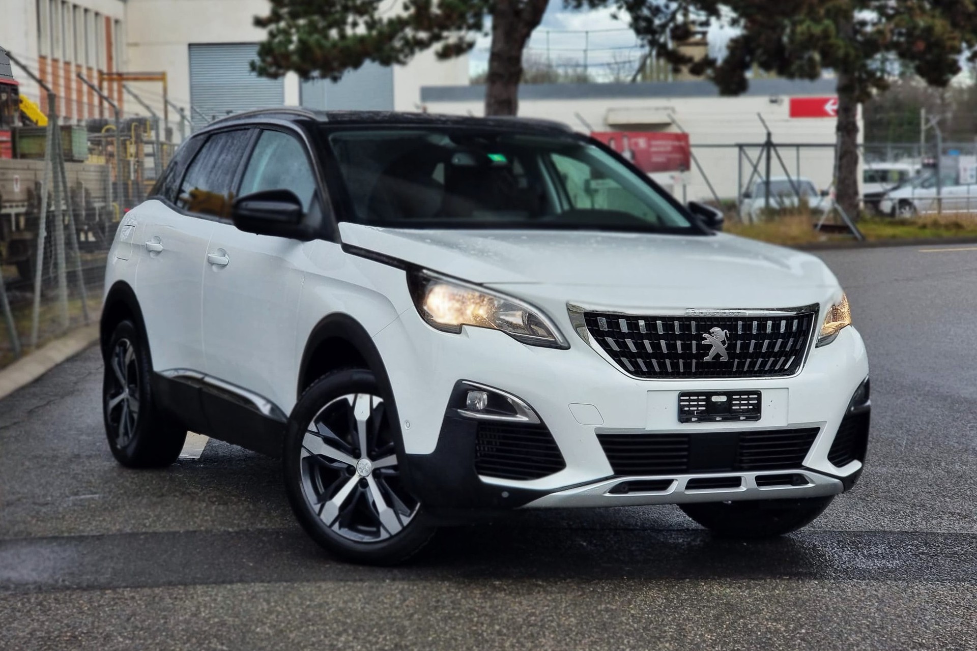 PEUGEOT 3008 1.2 PureTech Access