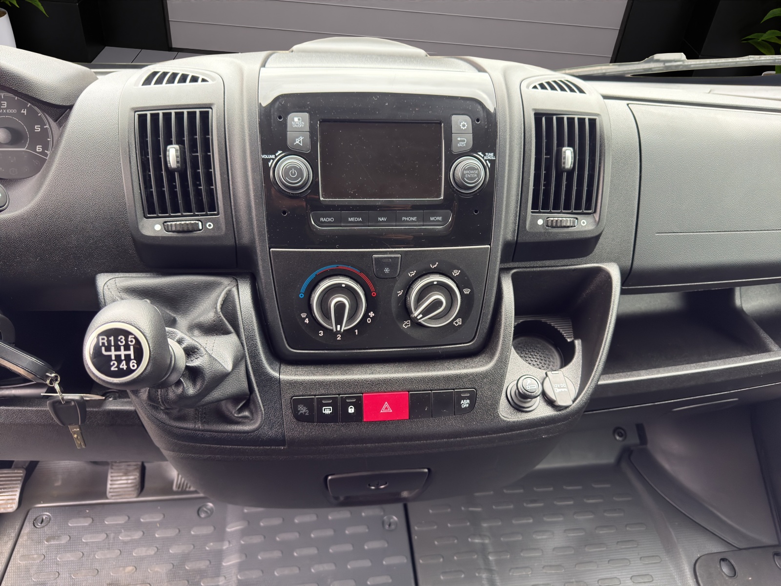 Image OPEL MOVANO Movano 2.2 d 3,5t L3H2 Essentia