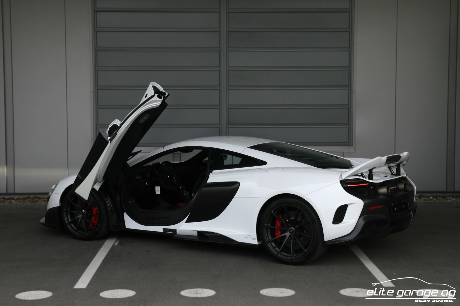 McLAREN 675LT Coupé 3.8 V8 SSG-image-2