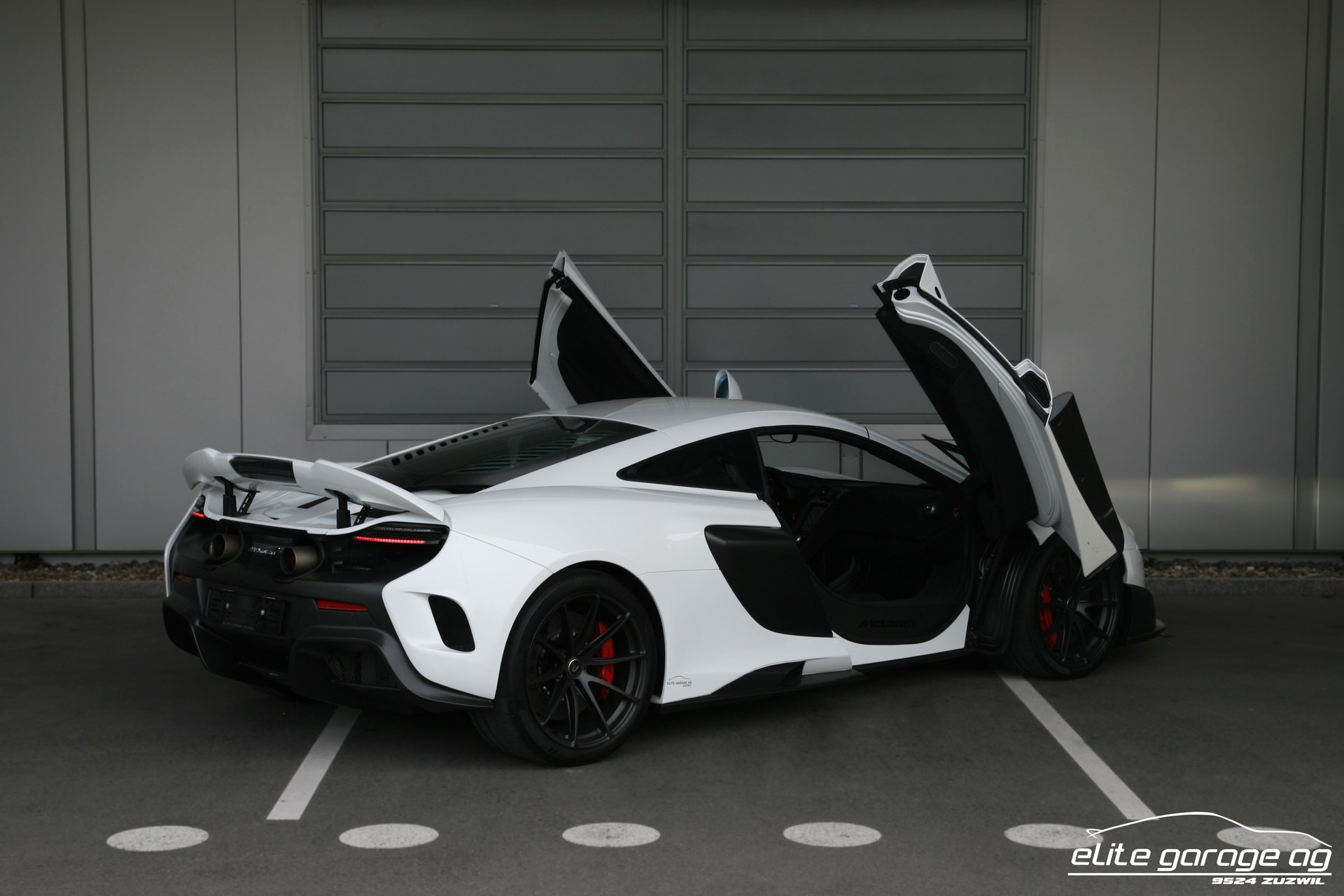 McLAREN 675LT Coupé 3.8 V8 SSG-image-4