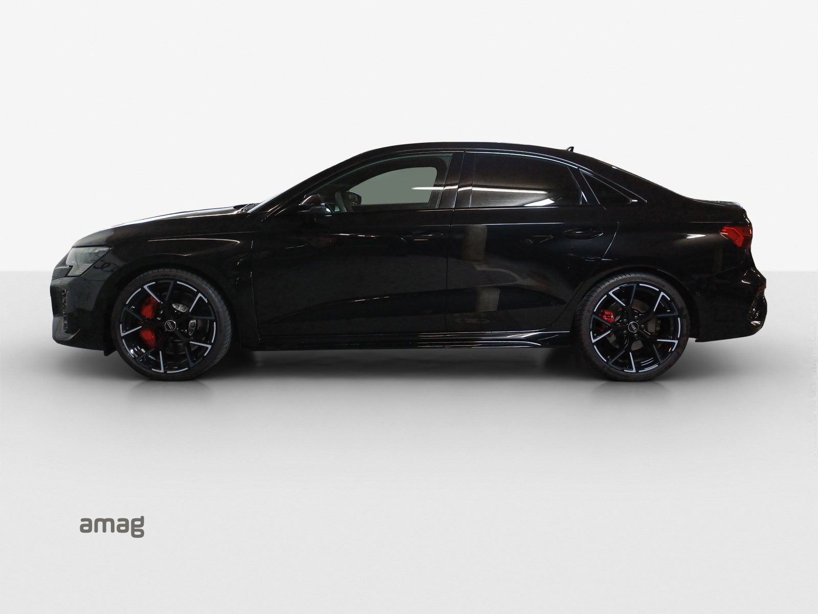 AUDI RS3 Limousine 2.5 TSI quattro S-tronic-showroom-element-1