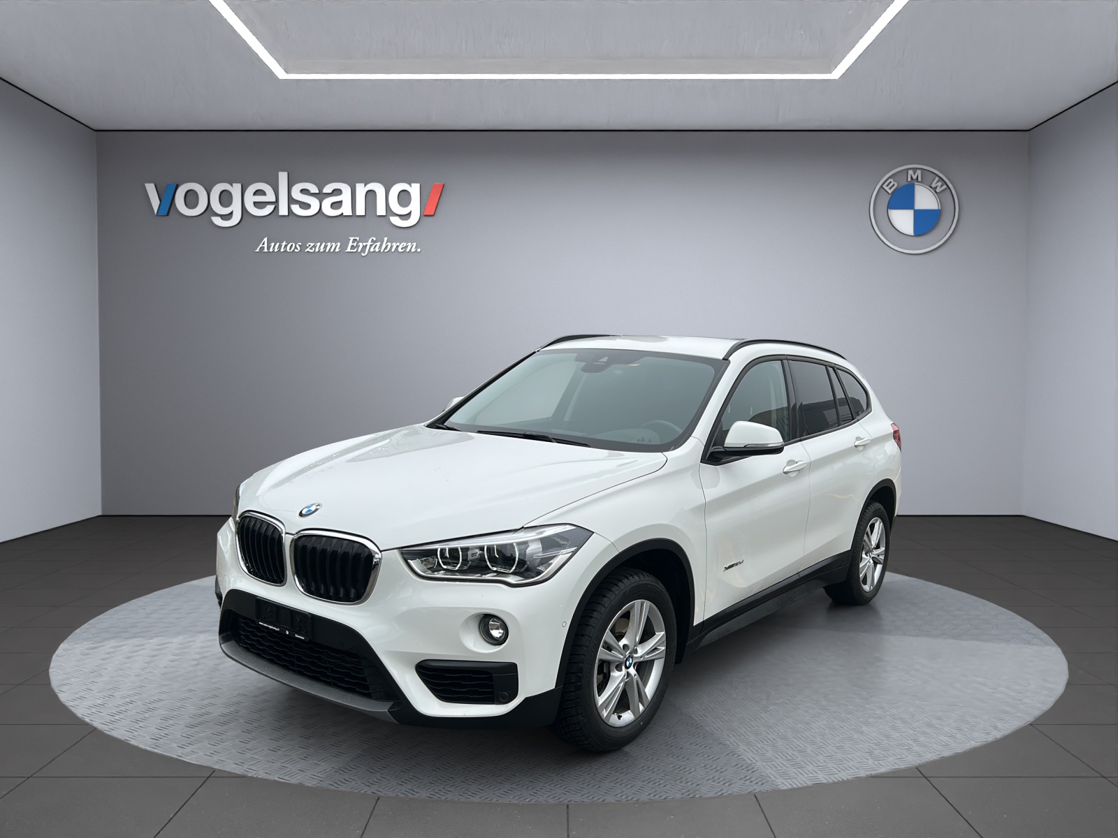 BMW X1 xDrive 18d Steptronic (SUV / GelÃ¤ndewagen)