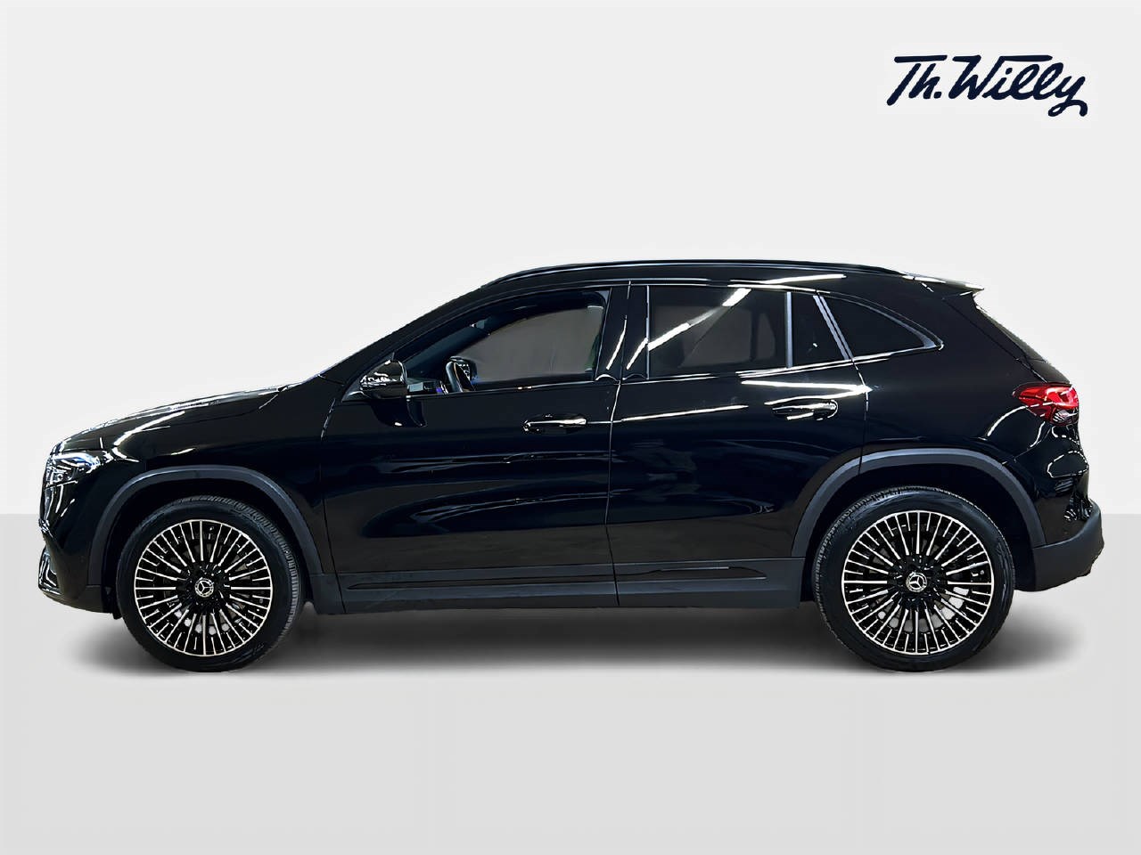 MERCEDES-BENZ EQA 300 Swiss Star AMG Line 4matic-showroom-element-1