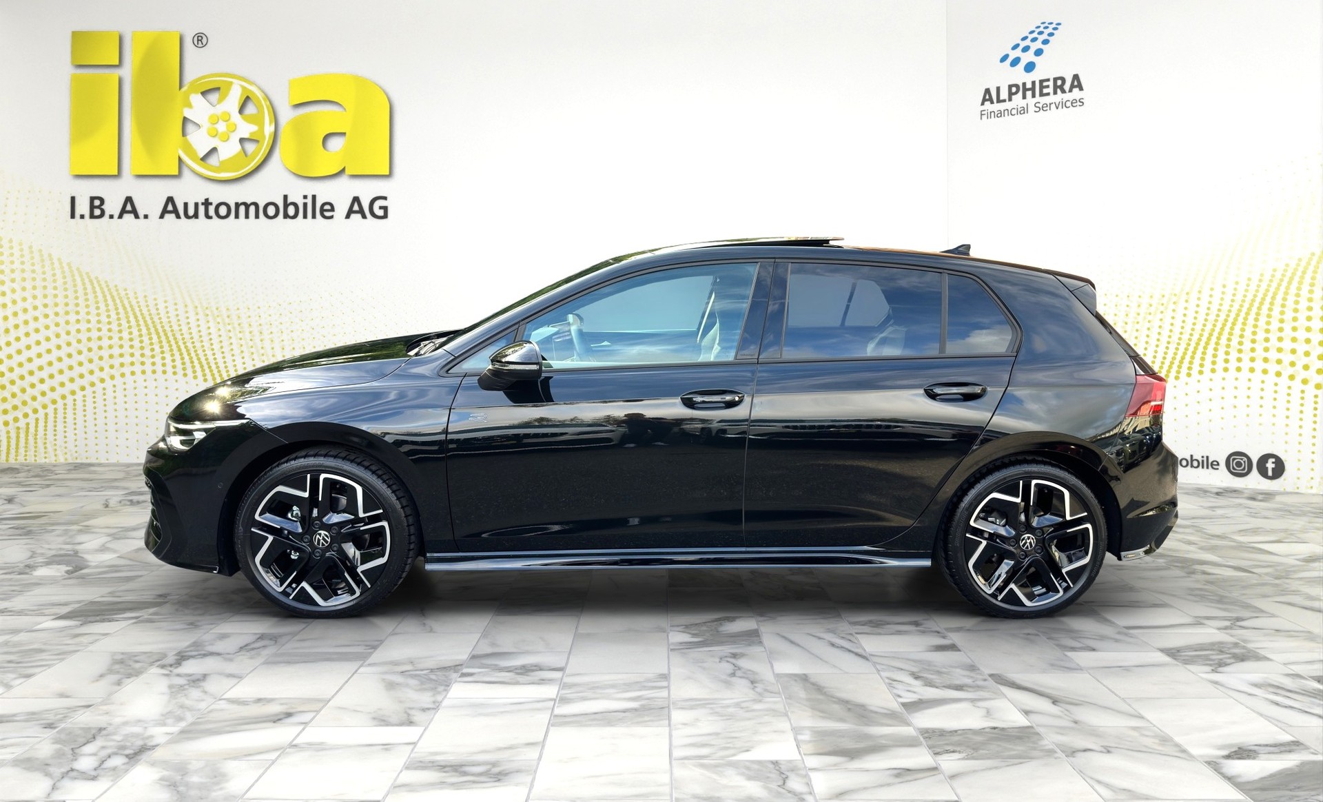 VW Golf 2.0 TDI R-Line Aut. Panoramadach-showroom-element-1