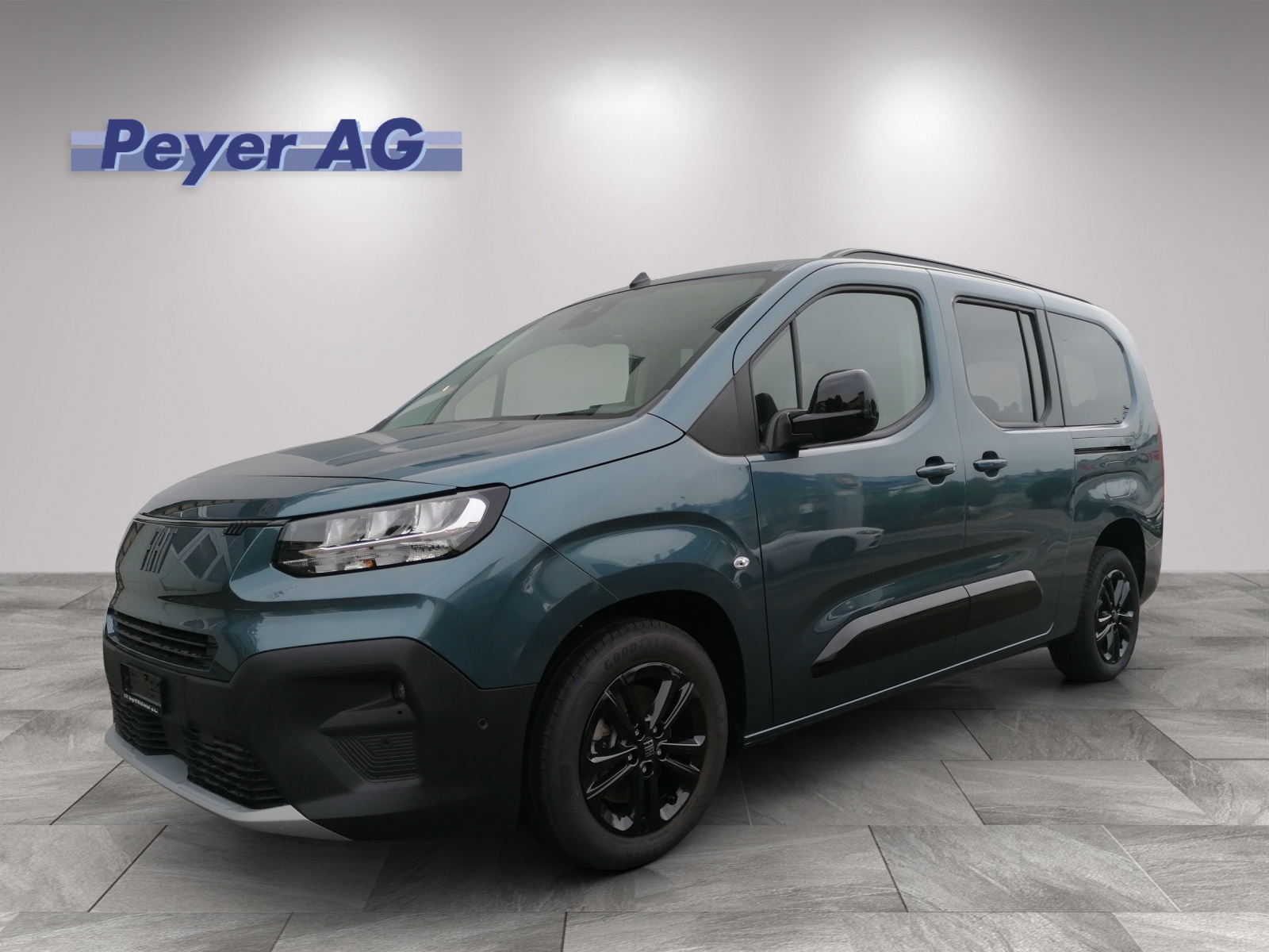 FIAT Doblo Kaw. L2 1.5 (SUV / GelÃ¤ndewagen)