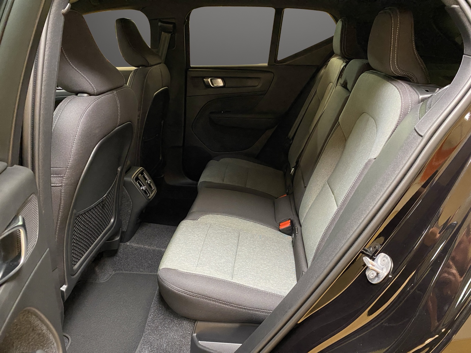 Image VOLVO XC40 XC40 B3 Benzin Mild Hybrid Xcite DCT