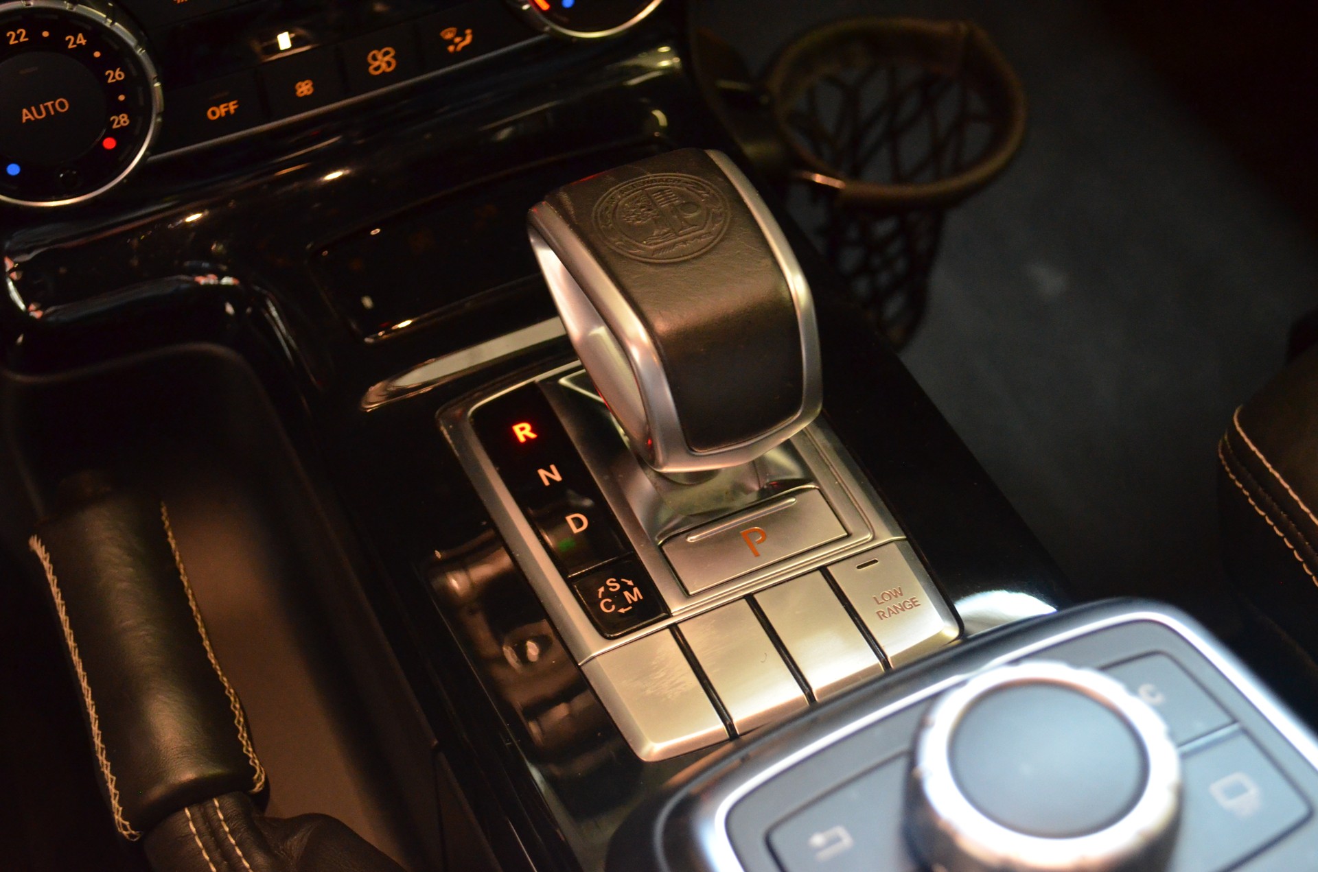 MERCEDES-BENZ G 63 AMG Speedshift Plus 7G-Tronic-image-11