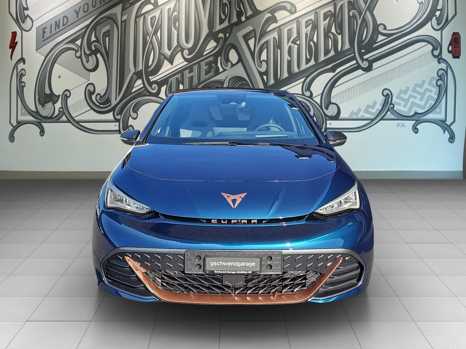 CUPRA Born 79 kWh e-Boost-showroom-element-1