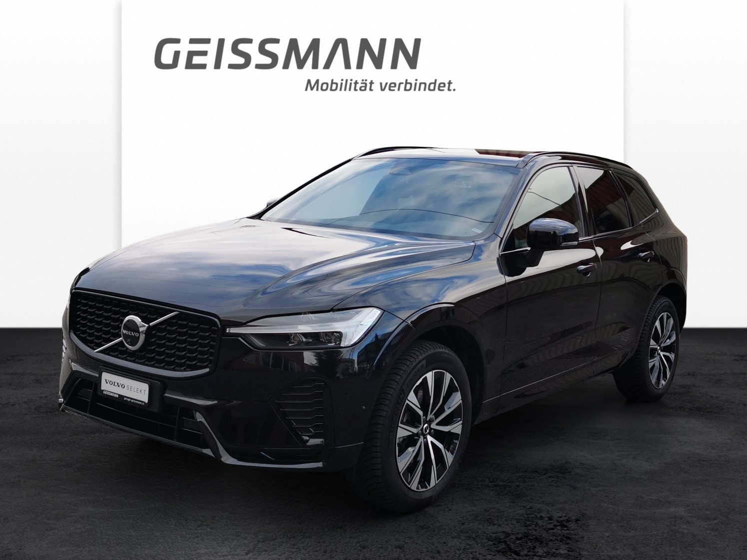VOLVO XC60 2.0 B5 MH Plus Dark AWD