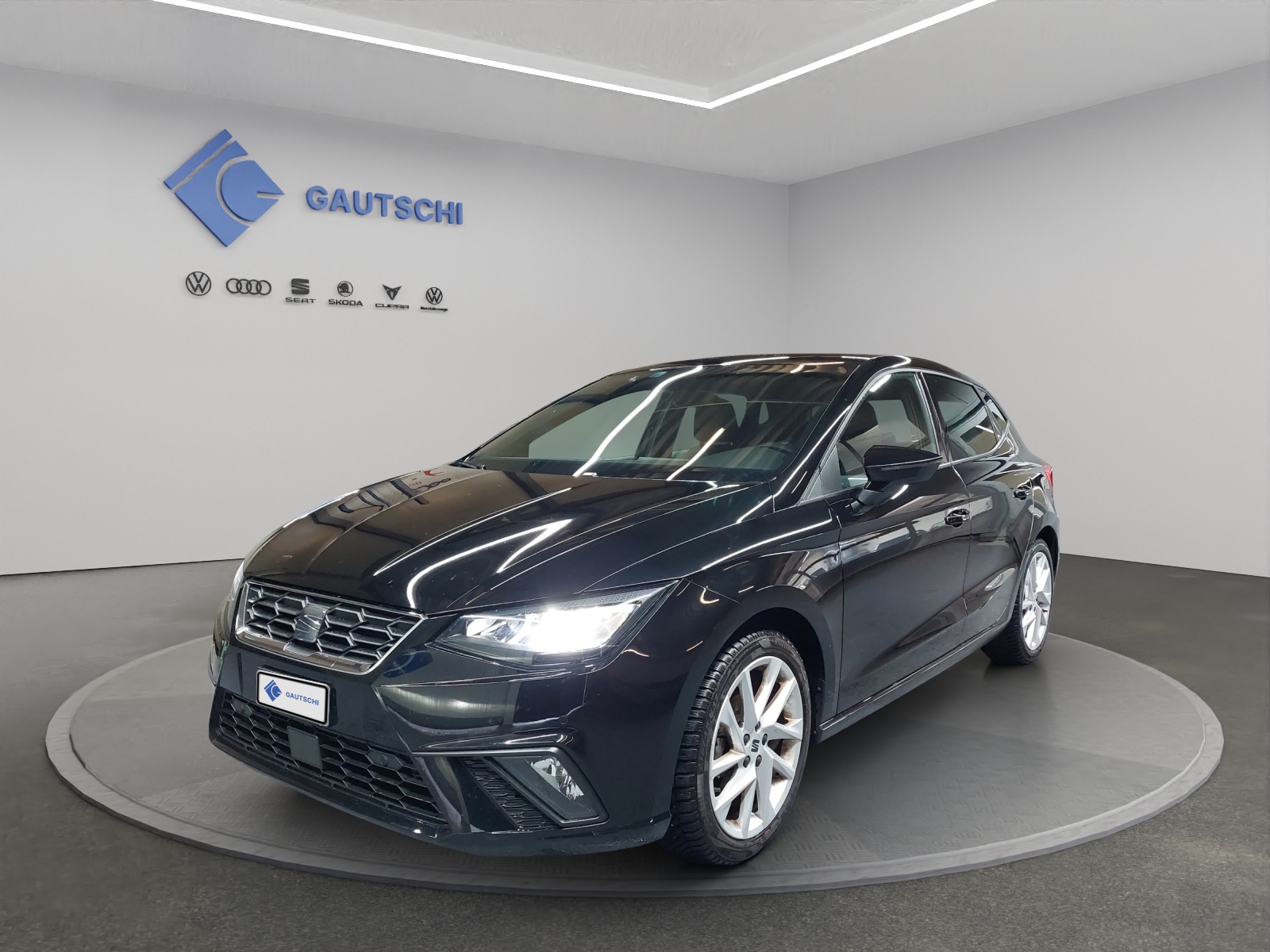 SEAT Ibiza 1.0 MPI Reference-image-0
