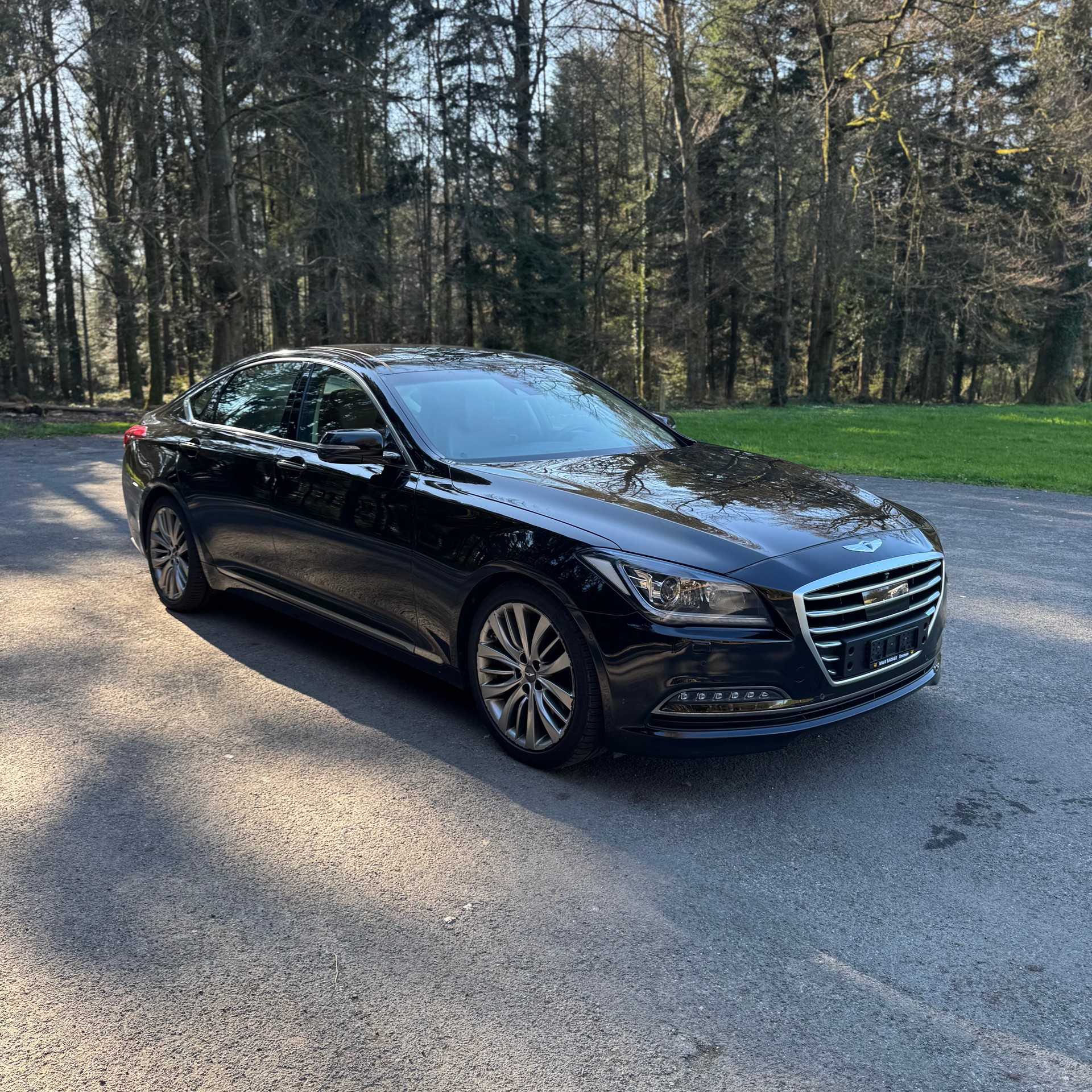 HYUNDAI GENESIS 3.8i