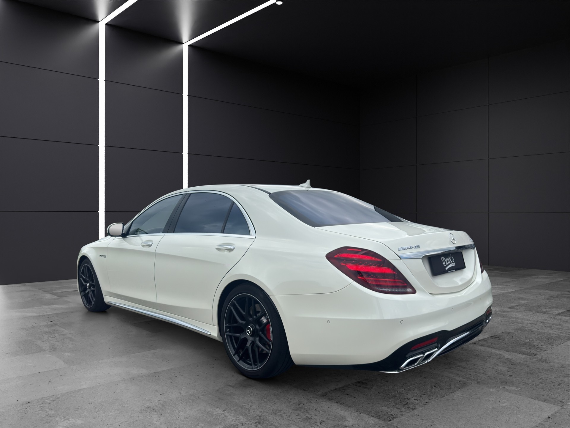 MERCEDES-BENZ S 63 AMG L 4Matic+ 9G-Tronic-showroom-element-2