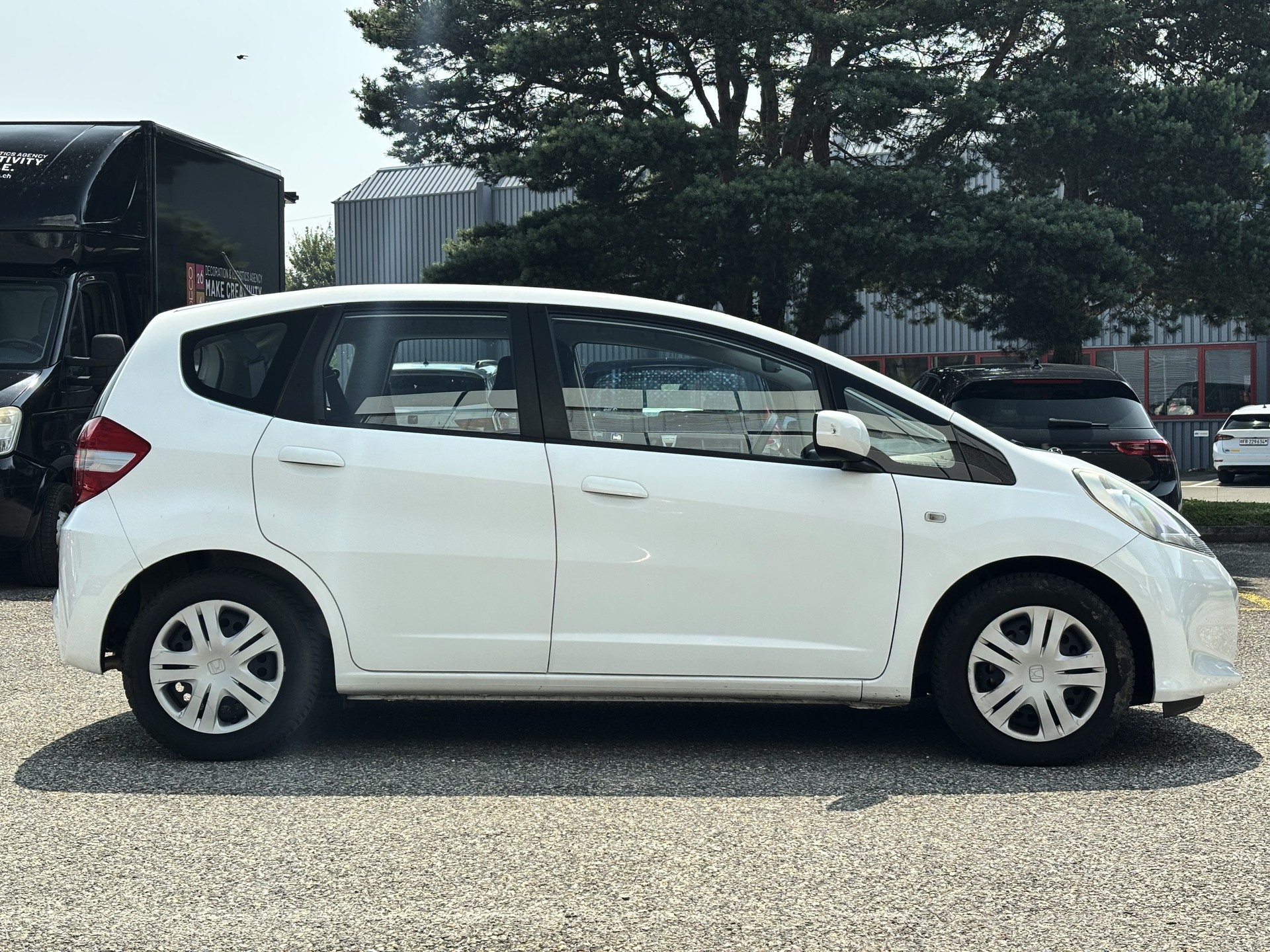 HONDA Jazz 1.2i Trend-showroom-element-3