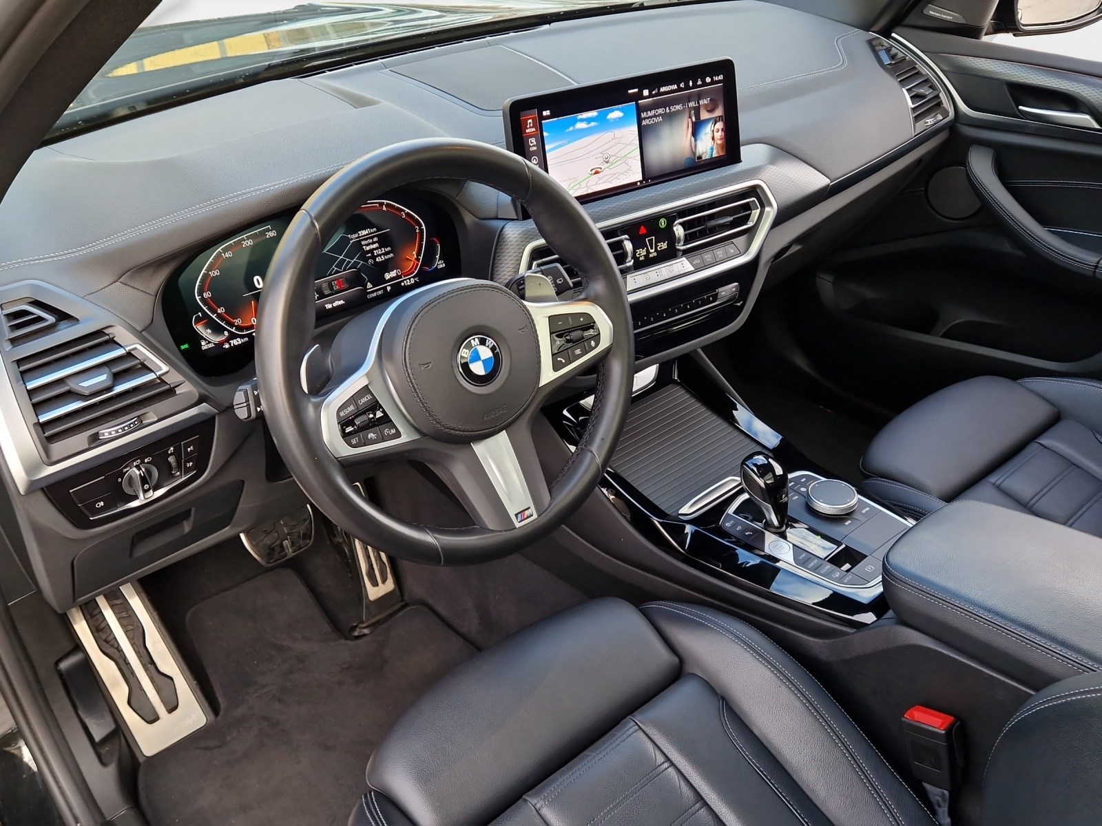 BMW X3 20d xDrive M Sport ** 24 Monate GARANTIE **-showroom-element-3