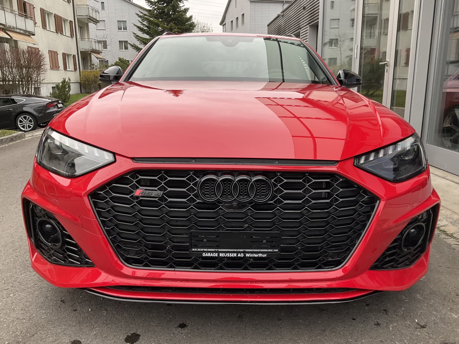 AUDI RS4 AVANT QUATTRO COPMETITION PLUS *** 5 JAHRE AUDI WERKSGARANTIE ***-showroom-element-1