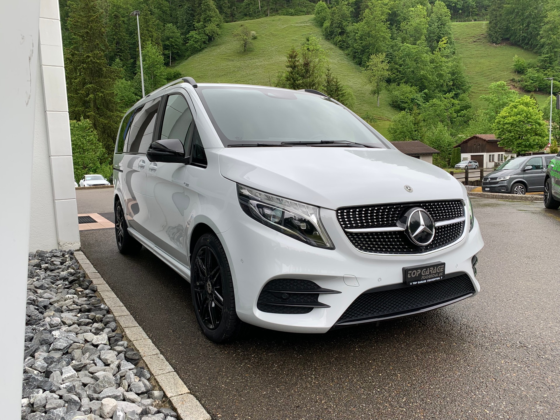 MERCEDES-BENZ V 300 d Swiss Edition kompakt 4Matic 9G-Tronic-showroom-element-2
