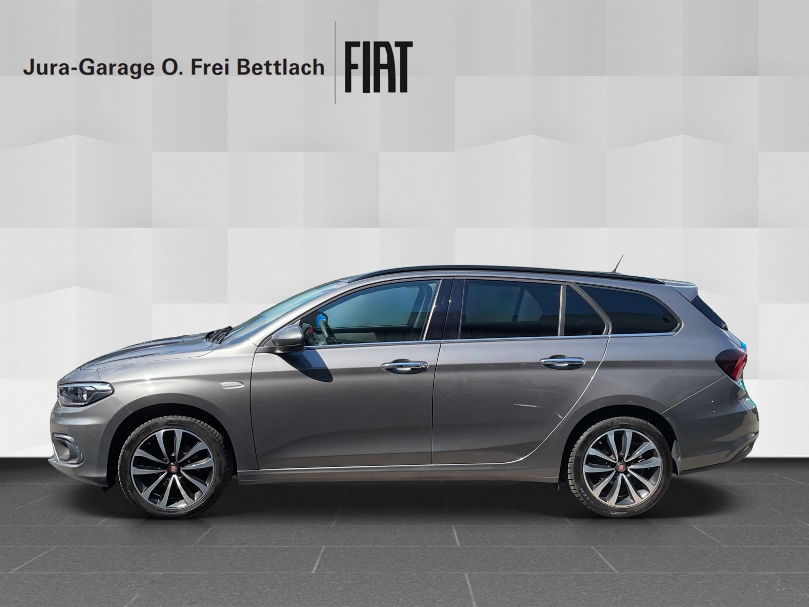 FIAT Tipo SW 1.6 JTD Lounge DCT-image-2