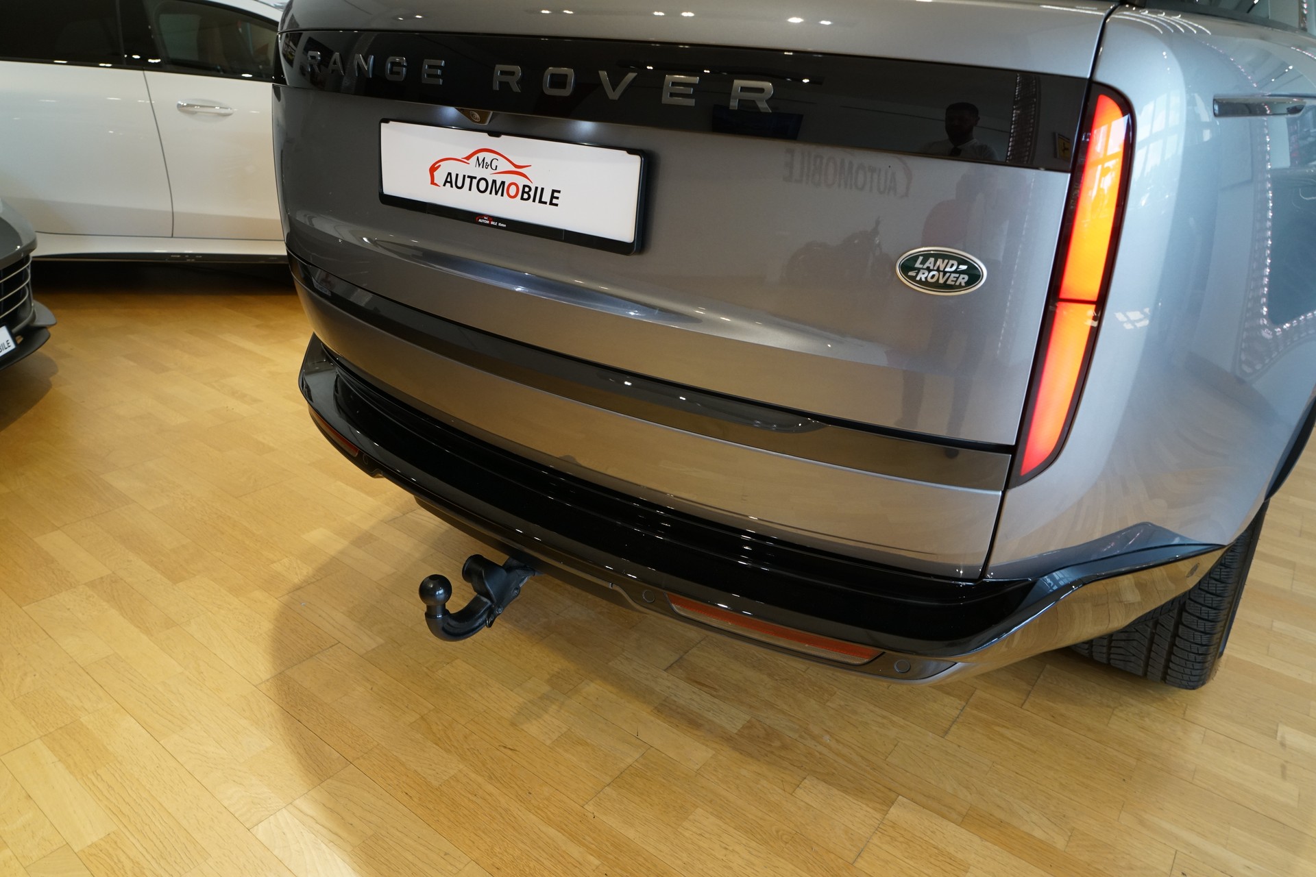 LAND ROVER Range Rover D350 3.0D I6 MHEV HSE Automatic-image-6