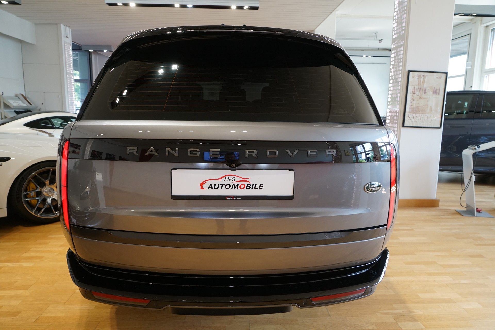 LAND ROVER Range Rover D350 3.0D I6 MHEV HSE Automatic-image-4