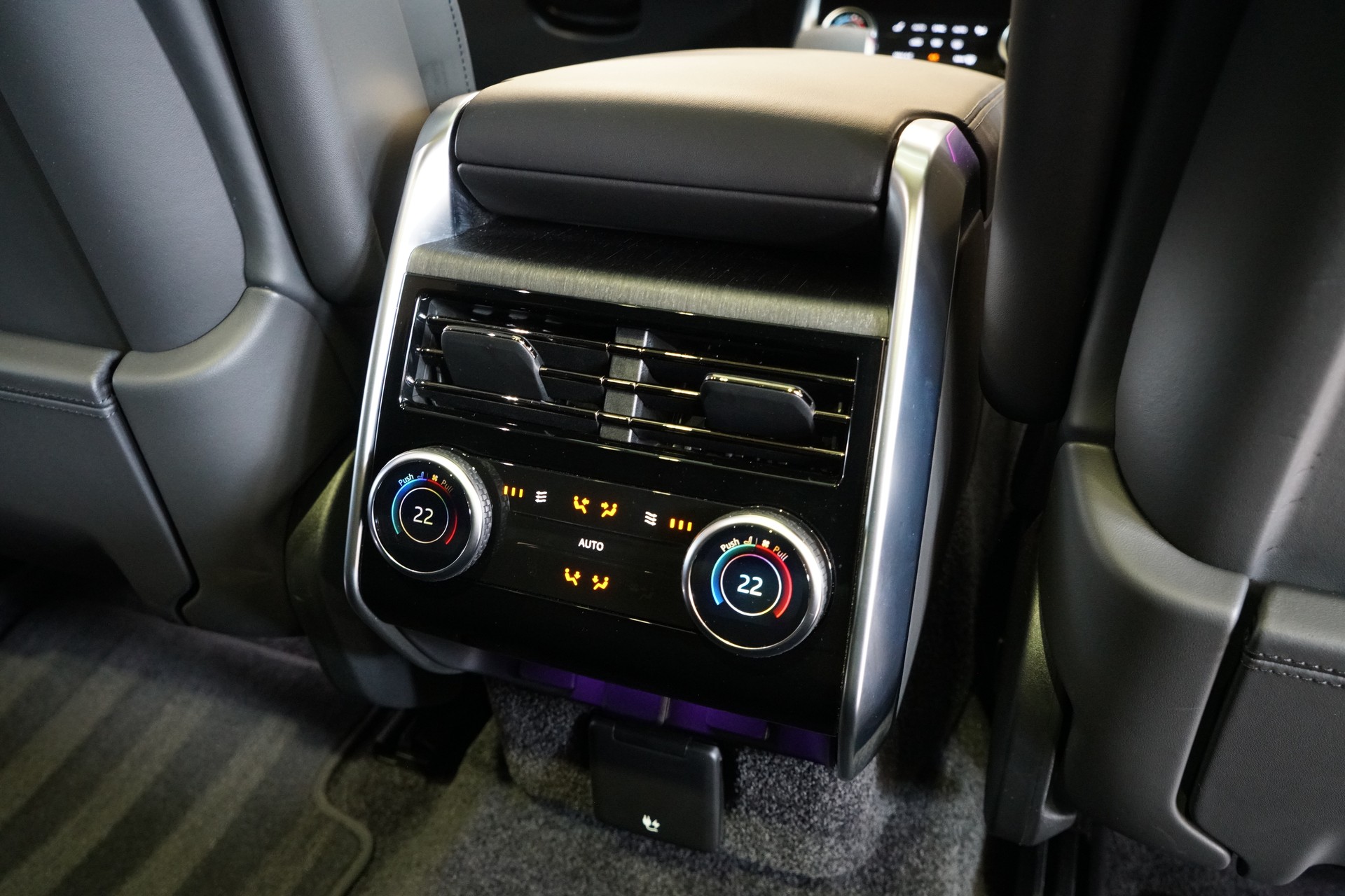 LAND ROVER Range Rover D350 3.0D I6 MHEV HSE Automatic-image-21