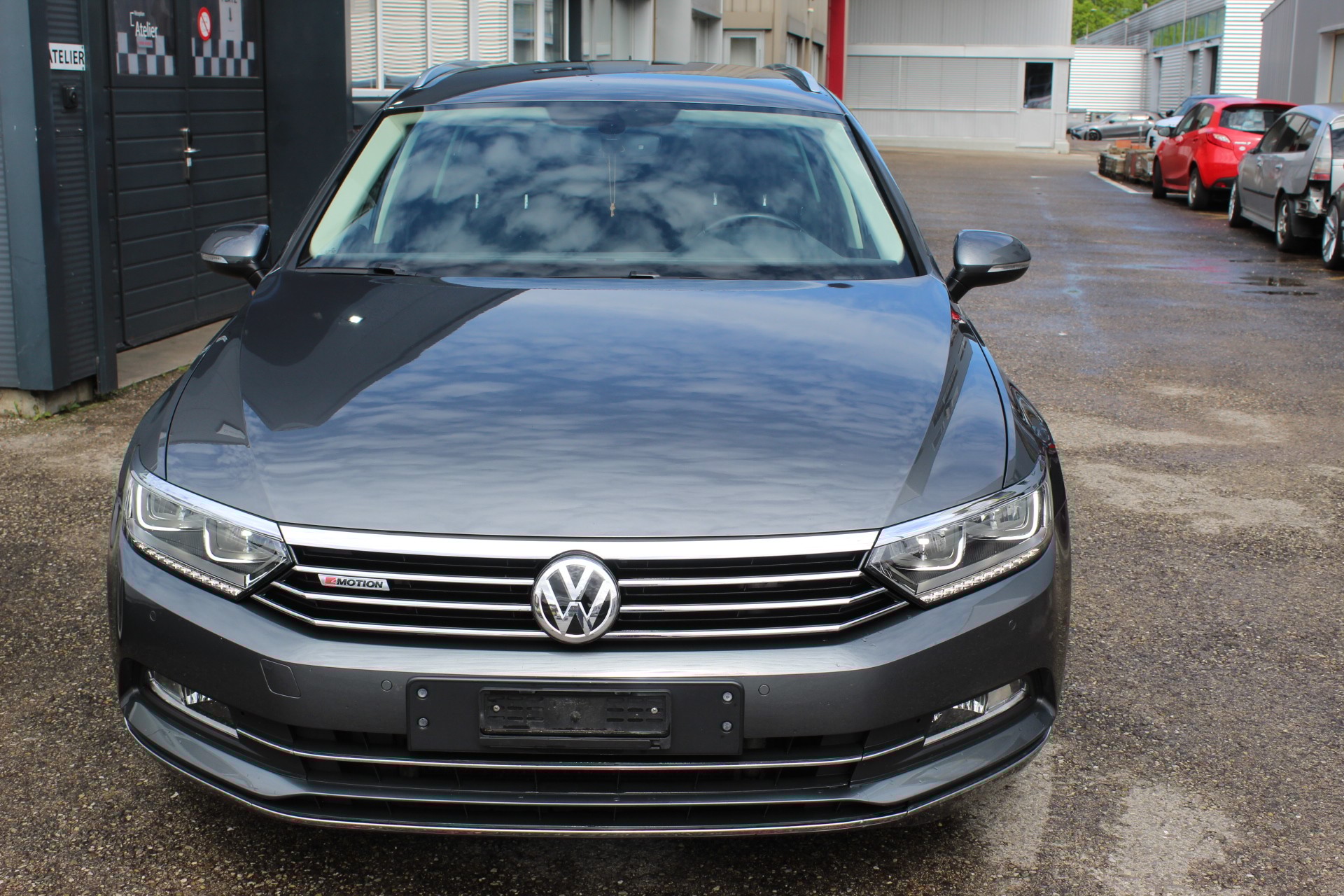 VW Passat Variant 2.0 TDI BMT Highline DSG 4Motion-showroom-element-2