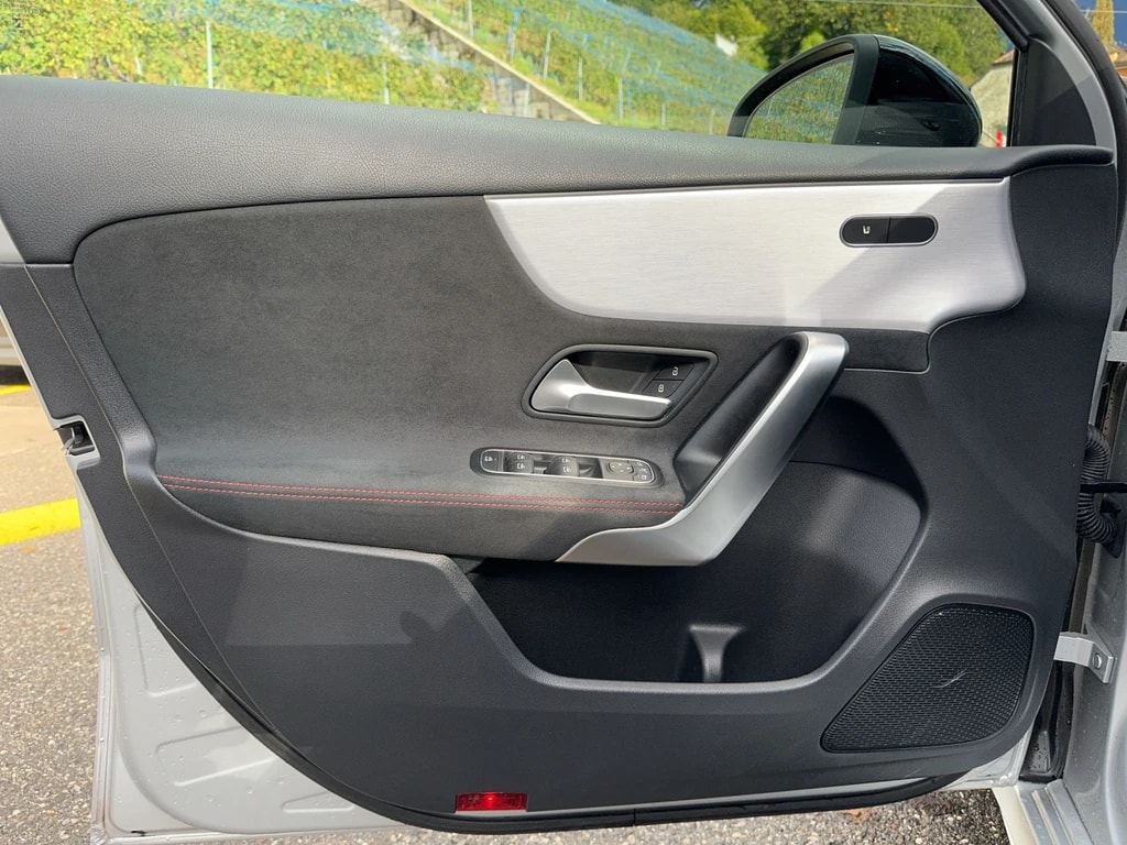 Image MERCEDES-BENZ A-200 A 200 AMG Line