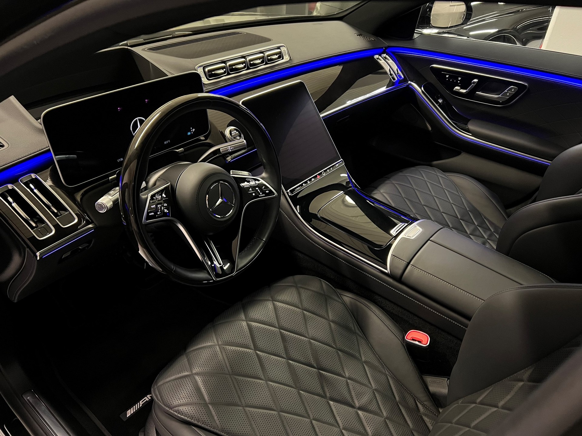 MERCEDES-BENZ S 400 d Lang 4Matic AMG Line 9G-Tronic-image-6