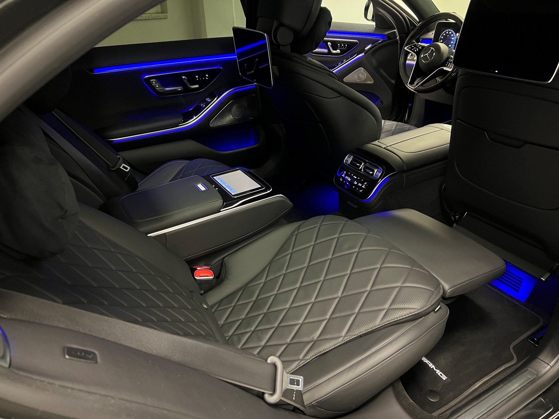MERCEDES-BENZ S 400 d Lang 4Matic AMG Line 9G-Tronic-image-15