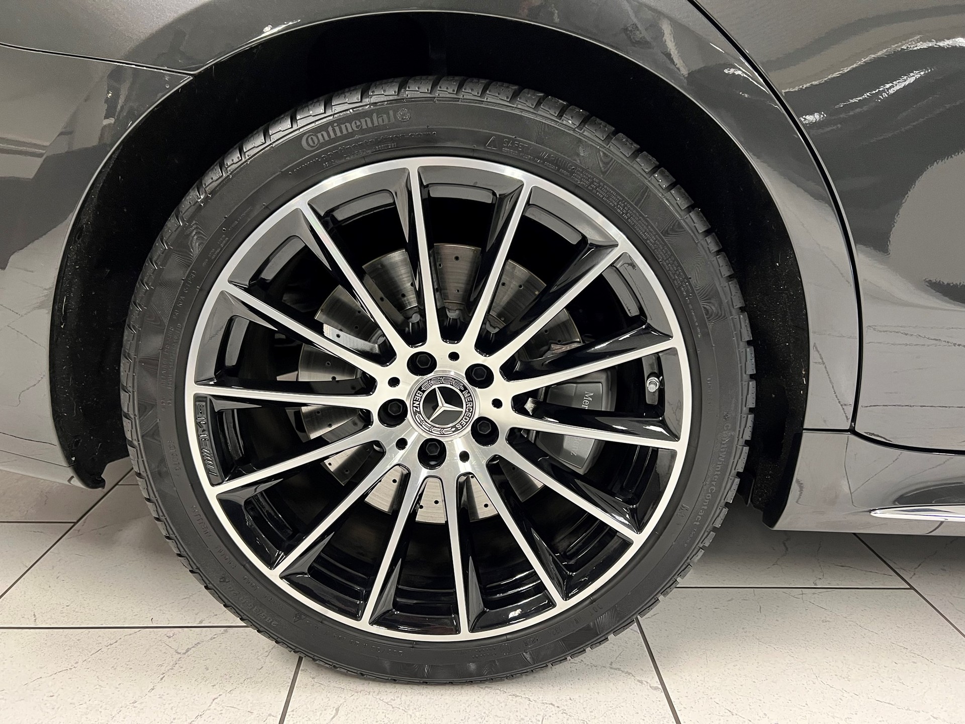 MERCEDES-BENZ S 400 d Lang 4Matic AMG Line 9G-Tronic-image-30