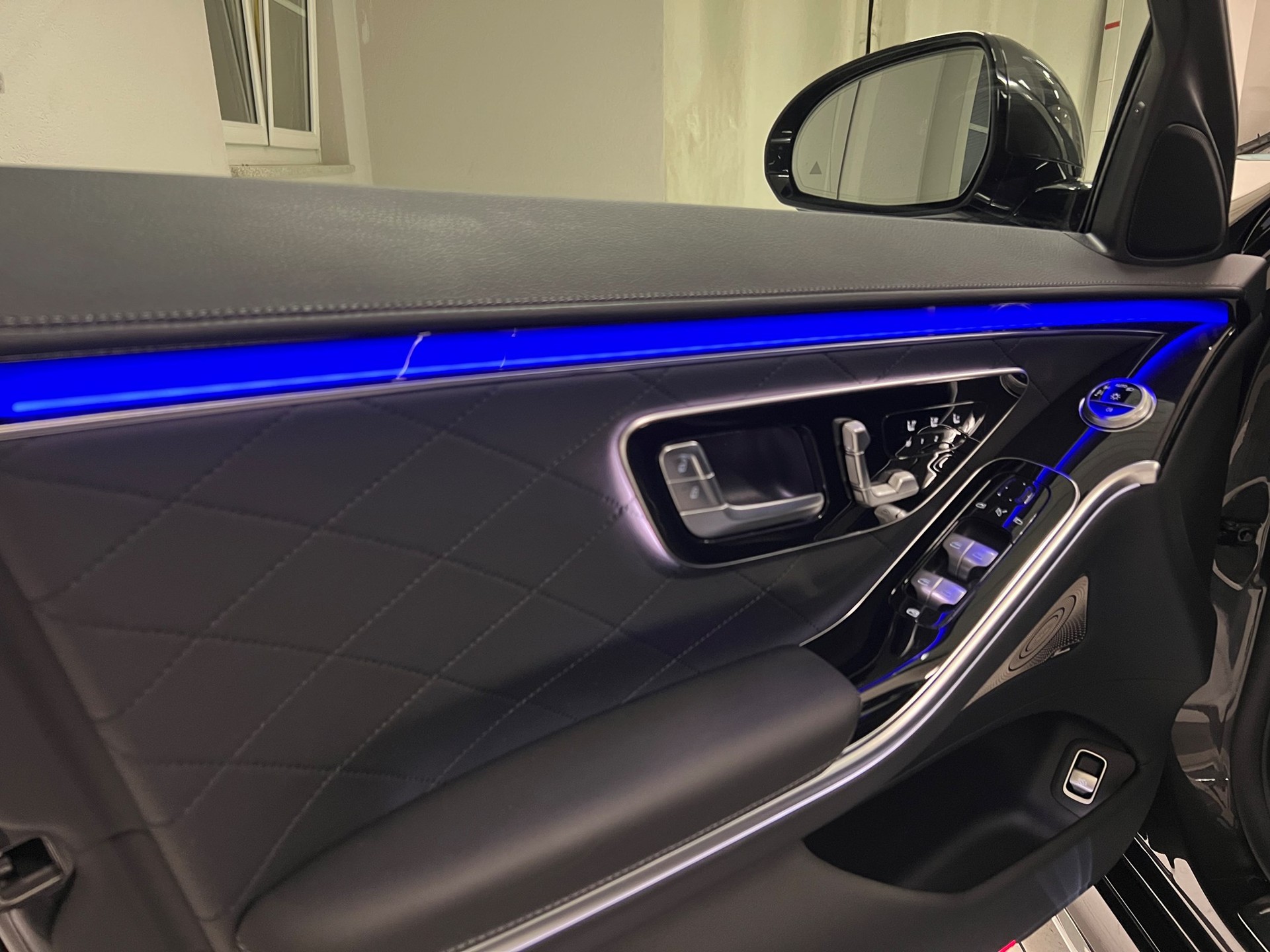 MERCEDES-BENZ S 400 d Lang 4Matic AMG Line 9G-Tronic-image-9