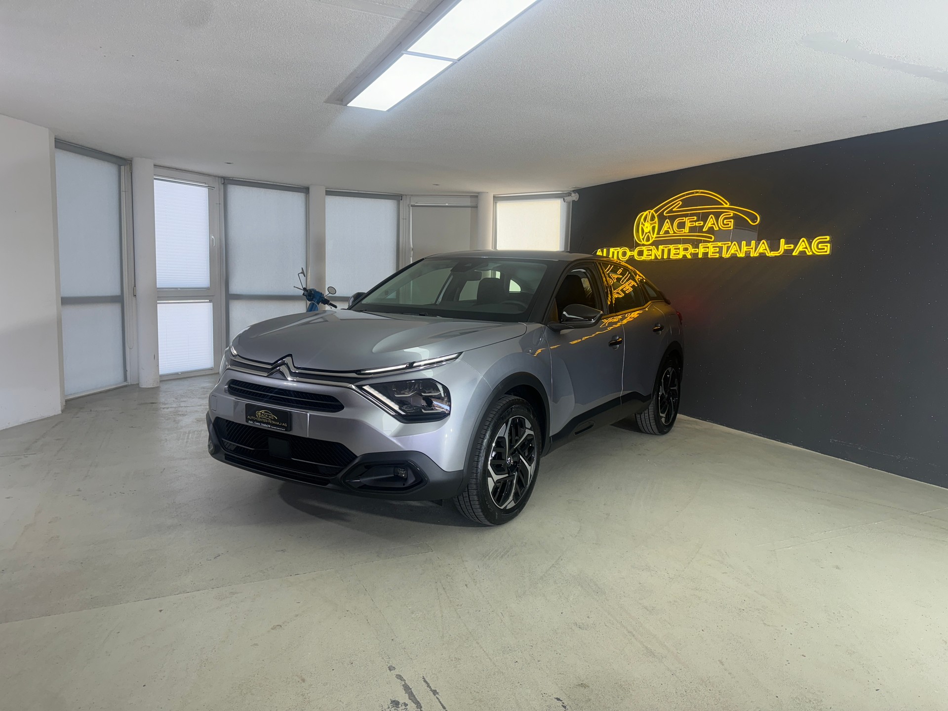 CITROEN C4 1.2 Pure Tech Swiss Edition EAT8