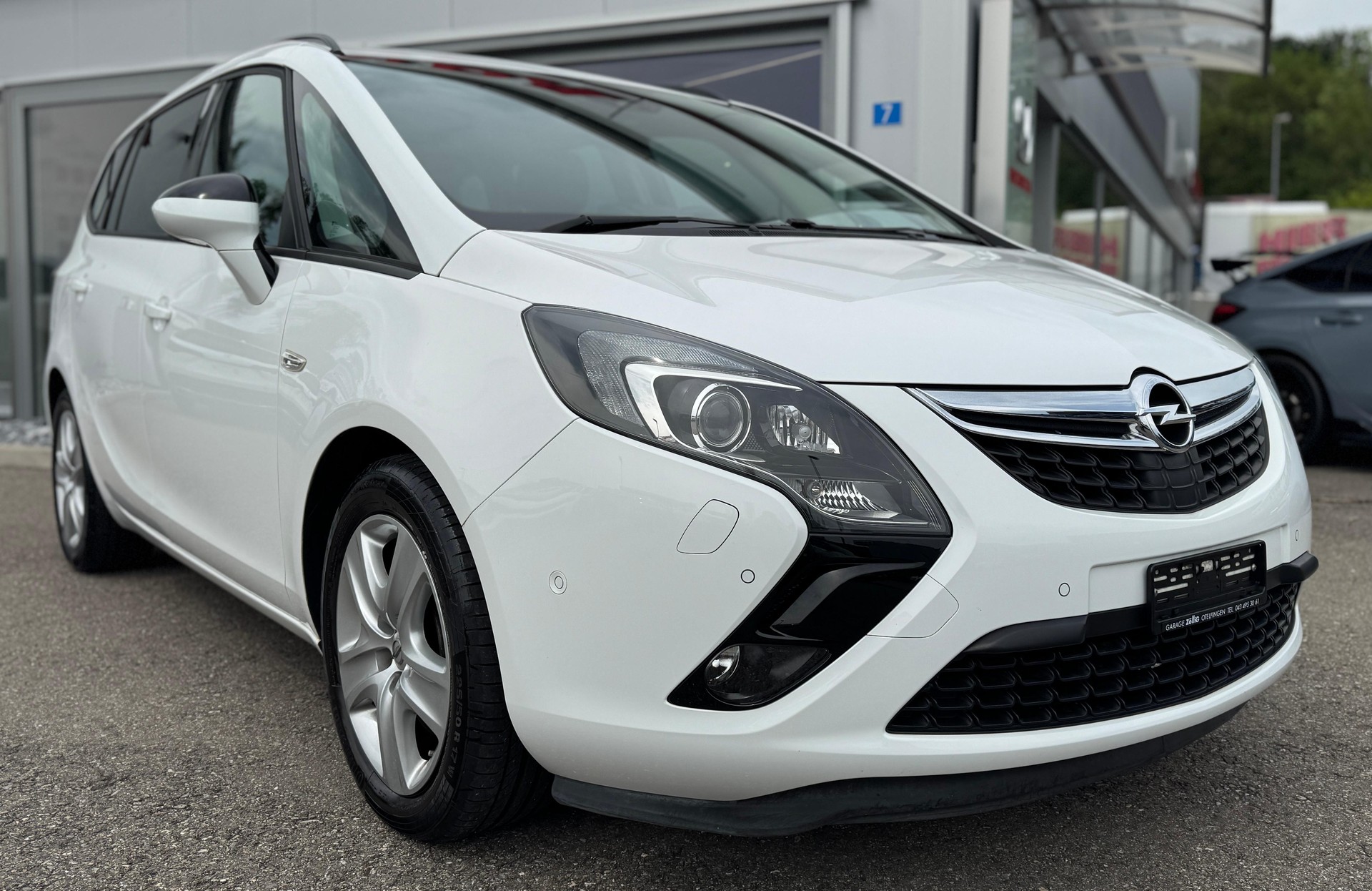 OPEL Zafira Tourer 1.6T eTEC Drive S/S-showroom-element-2