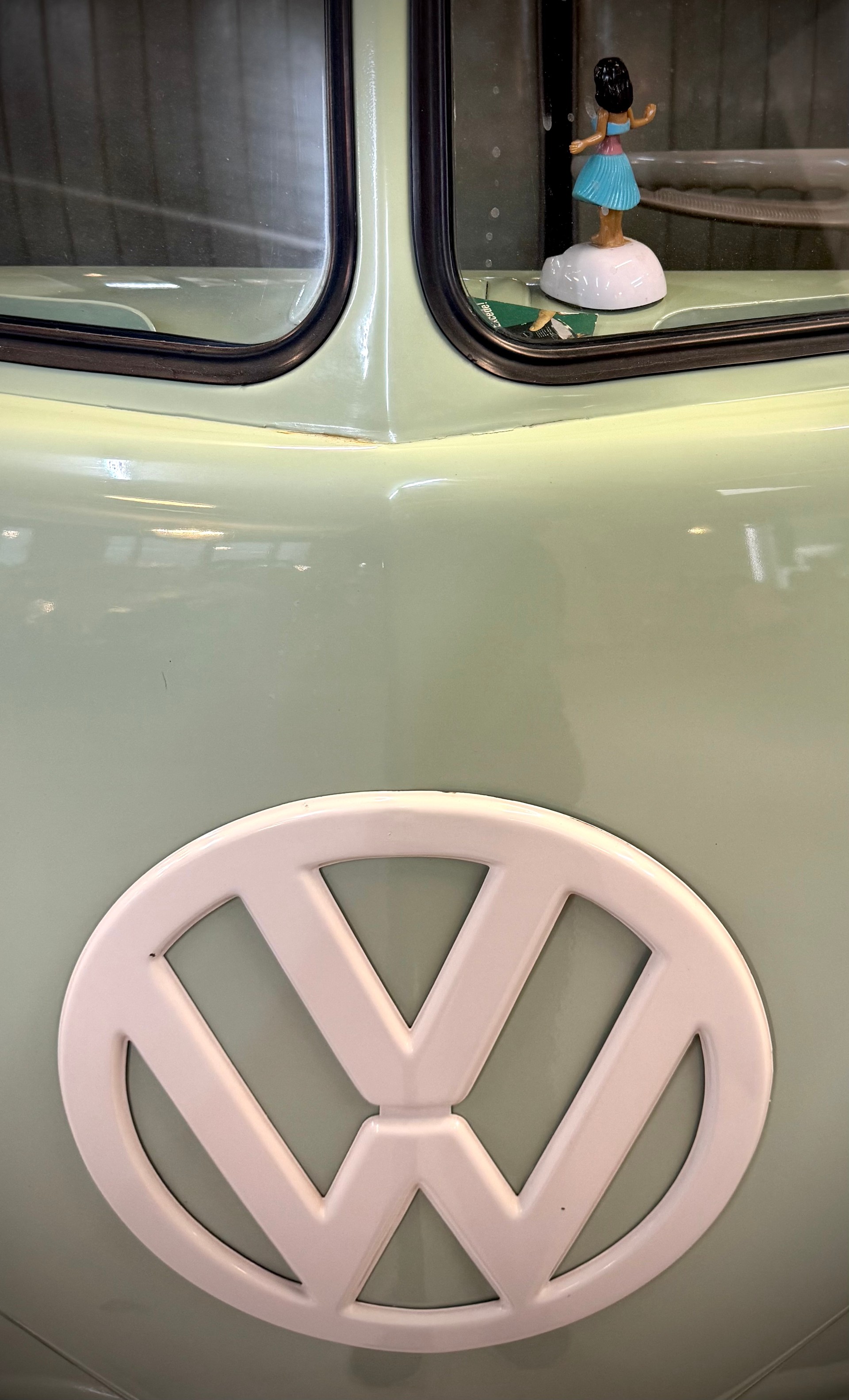 VW T1-showroom-element-2